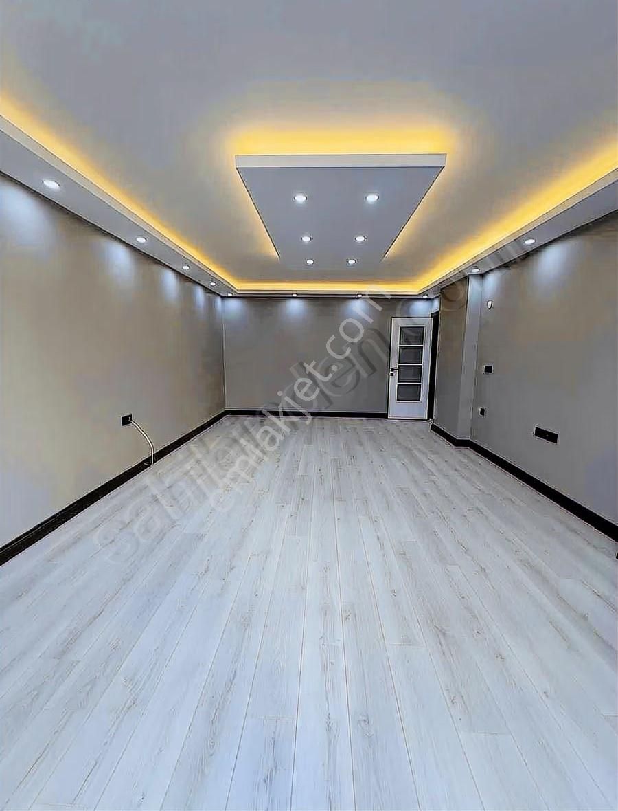 Adnan Kahveci'de Metrobüse Yakın Geniş Daire - Görsel 13