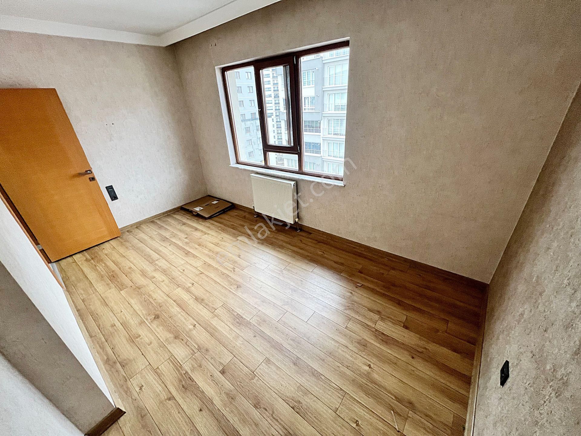 Kayalar Vadi Manzaralı 3 Banyolu Site İçinde Satlık 4+1 Daire - Görsel 31