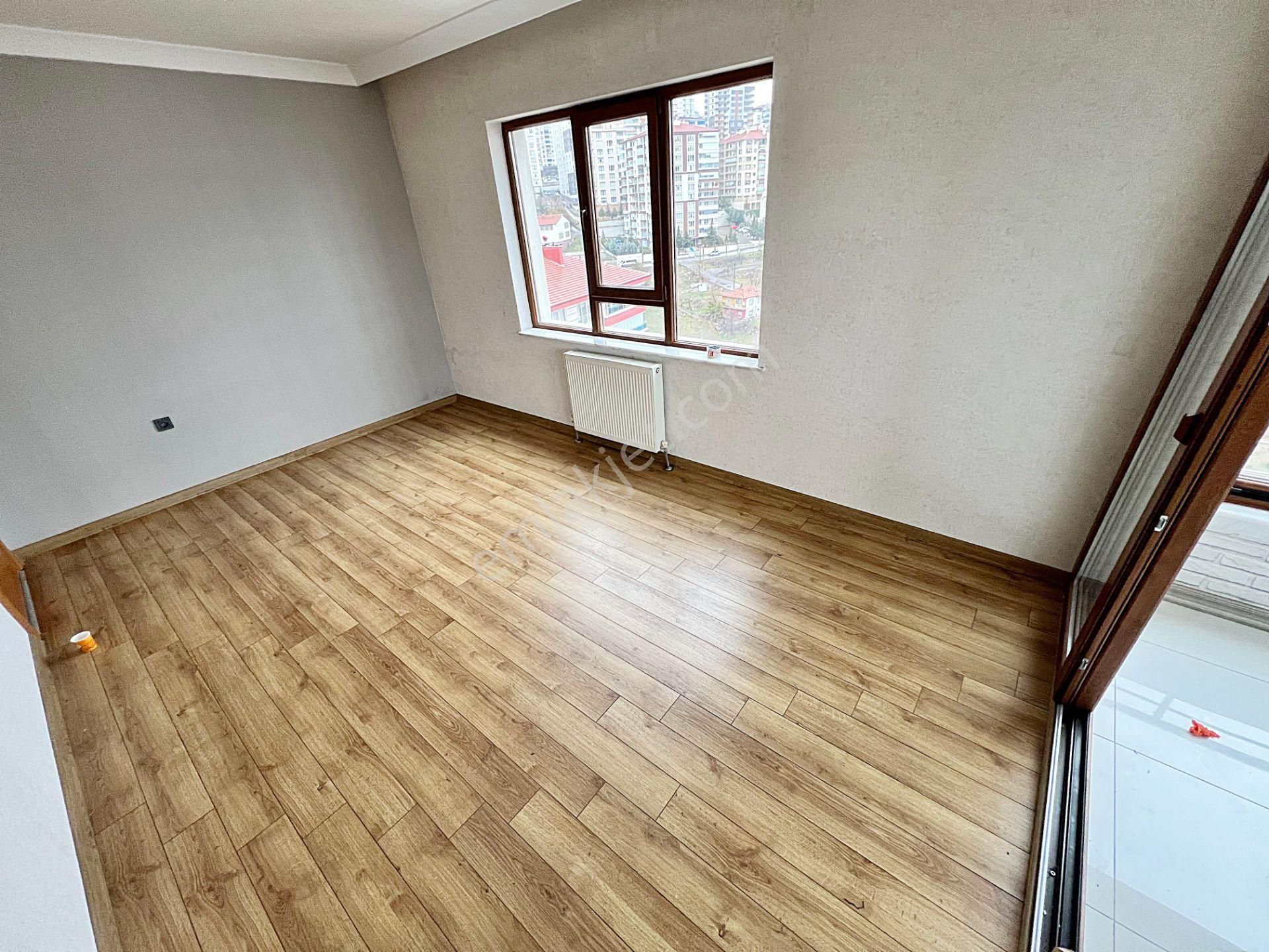 Kayalar Vadi Manzaralı 3 Banyolu Site İçinde Satlık 4+1 Daire - Görsel 11