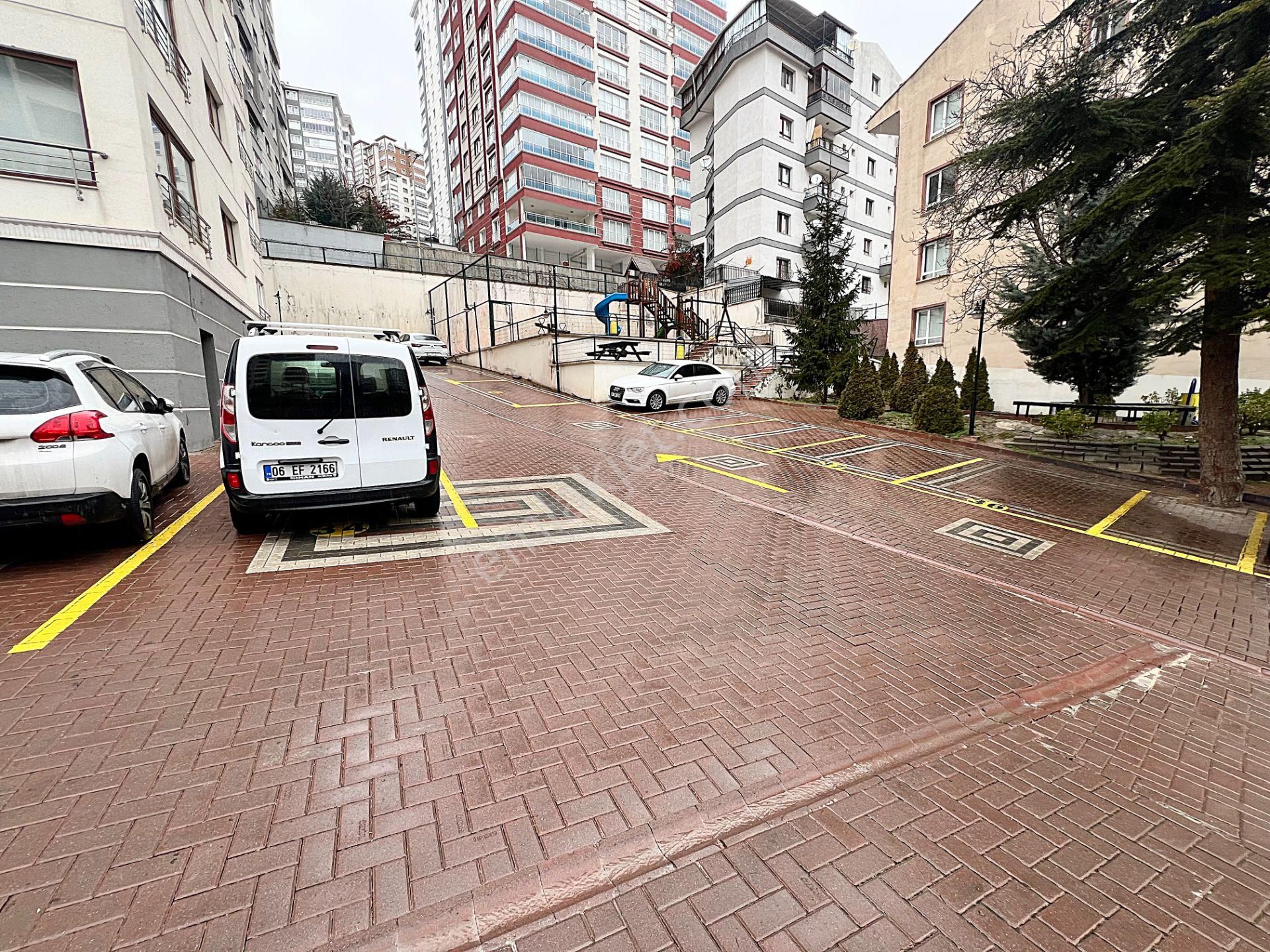 Kayalar Vadi Manzaralı 3 Banyolu Site İçinde Satlık 4+1 Daire - Görsel 45