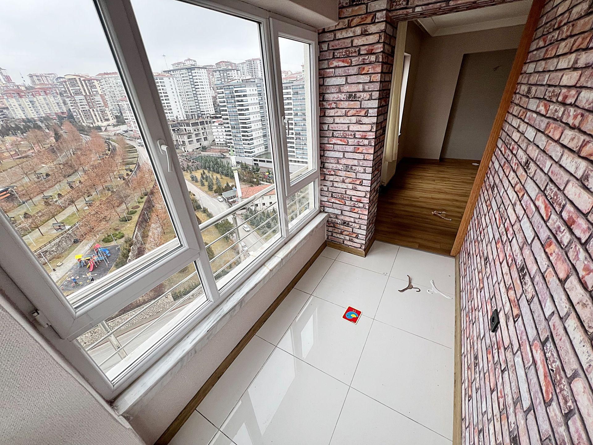 Kayalar Vadi Manzaralı 3 Banyolu Site İçinde Satlık 4+1 Daire - Görsel 24