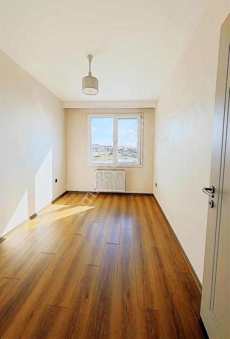 Gayrimenkulist'ten Butik Sitede Lüx Daire - Görsel 13