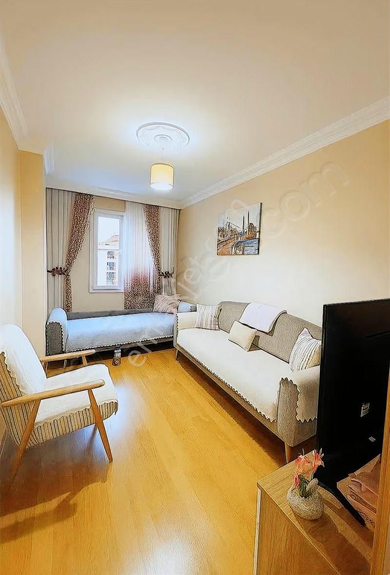 Adnan Kahveci'de Emsallerinin Altında Deniz Manzaralı 3+1 - Görsel 8