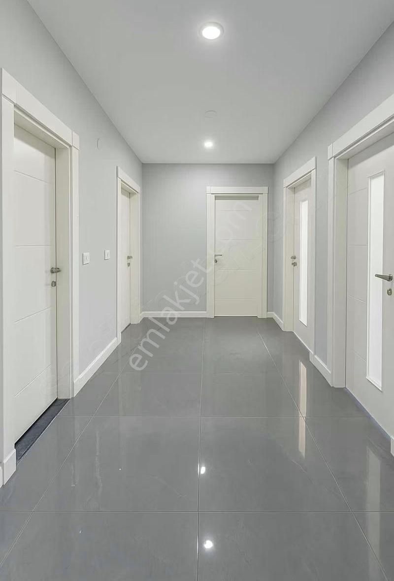 Adnan Kahvecide Kolejler Bölgesinde Lüx Daire - Görsel 8