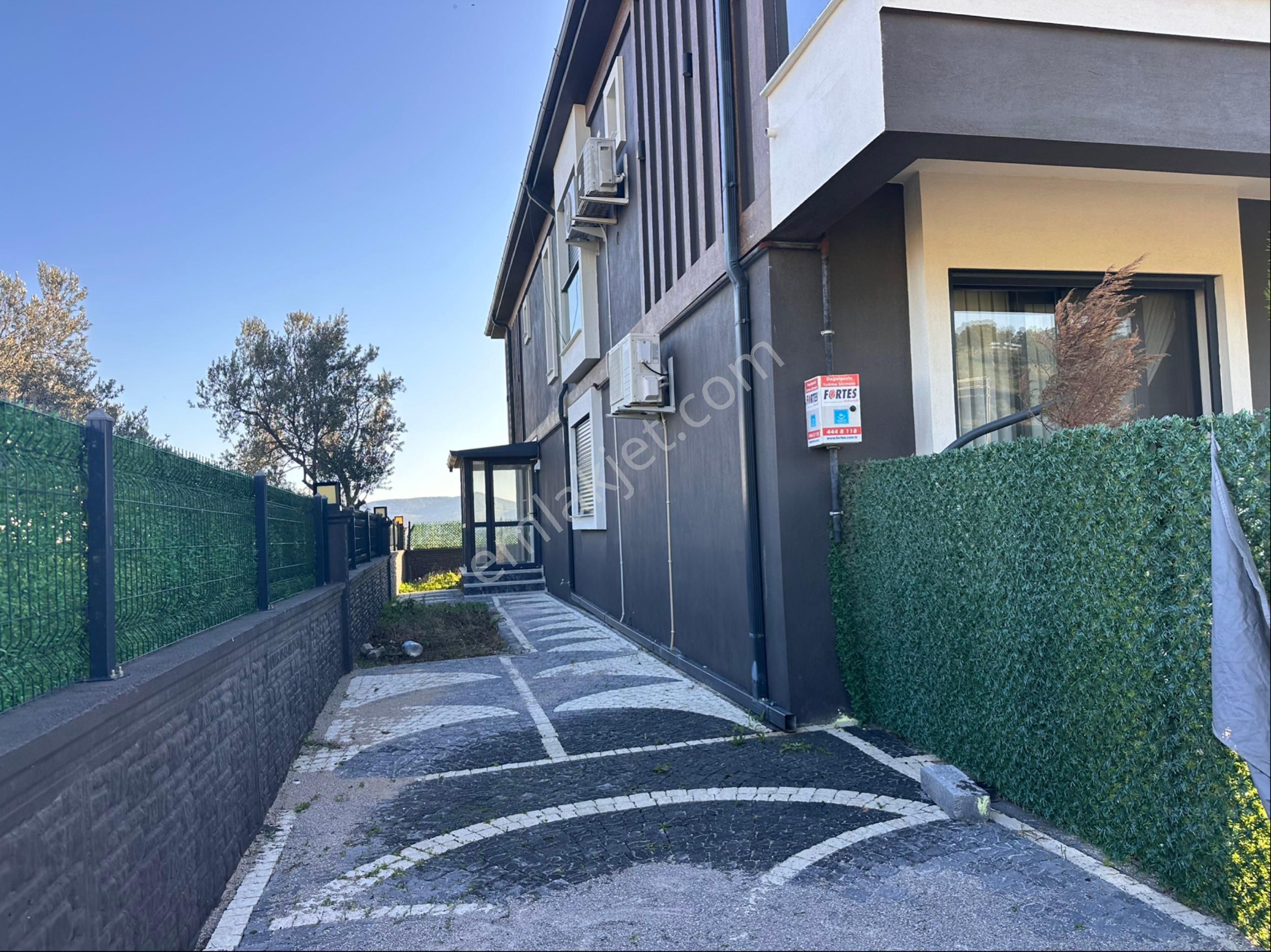 İzmir Bergama Bahçelievler Satılık 4+1 Doğalgazlı Dubleks Lüks Villa - Görsel 35