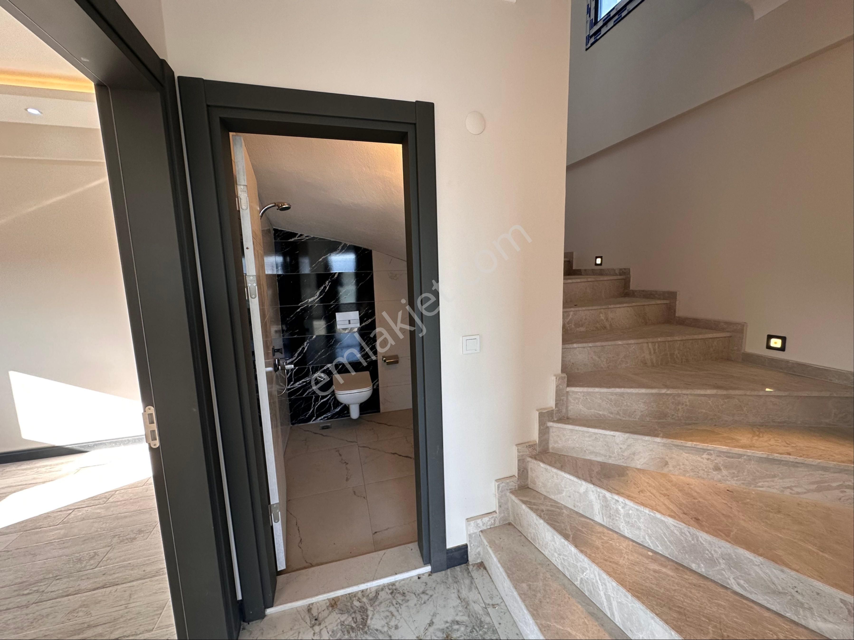 İzmir Bergama Bahçelievler Satılık 4+1 Doğalgazlı Dubleks Lüks Villa - Görsel 10