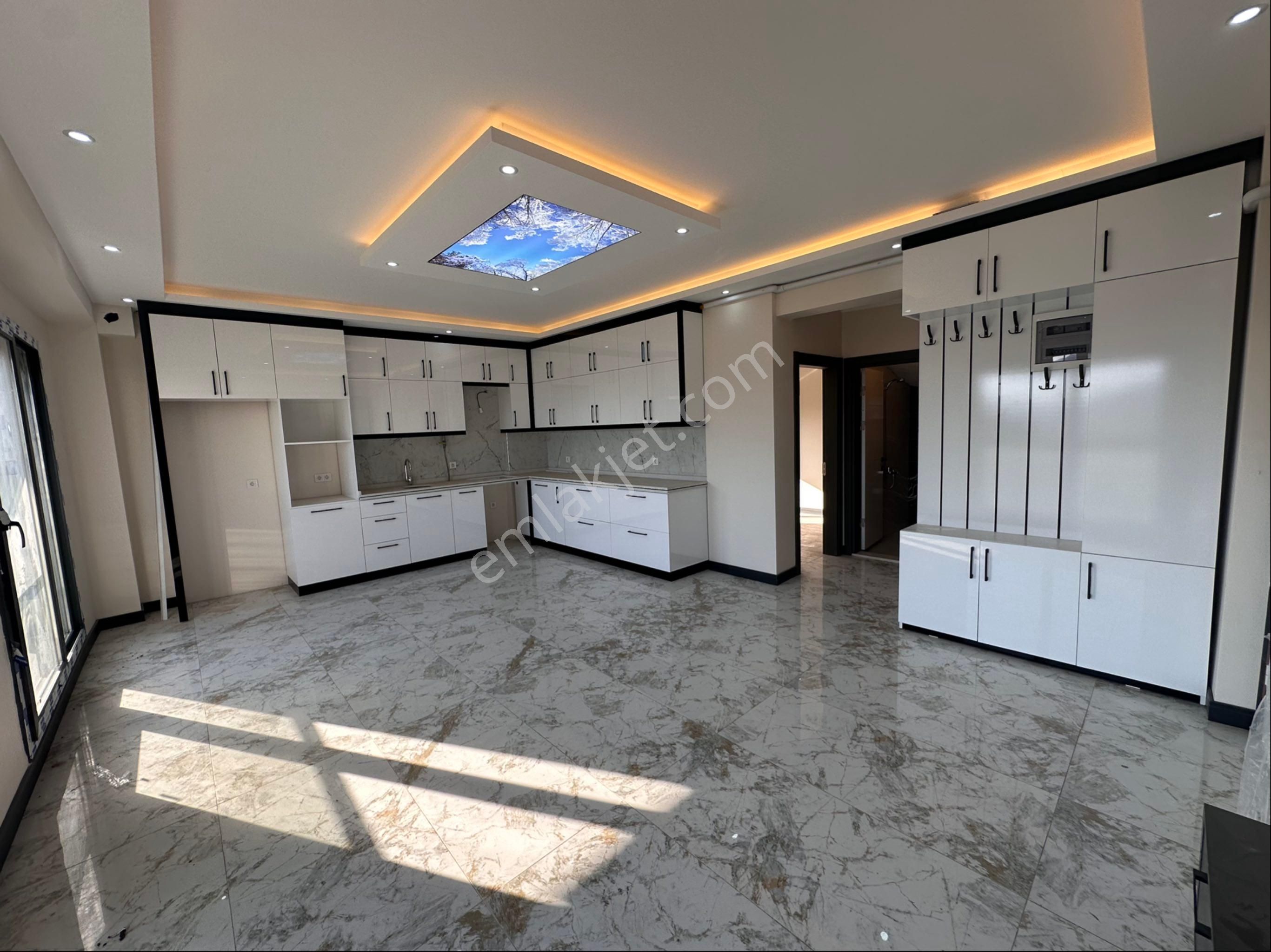 İzmir Bergama Bahçelievler Satılık 4+1 Doğalgazlı Dubleks Lüks Villa - Görsel 2