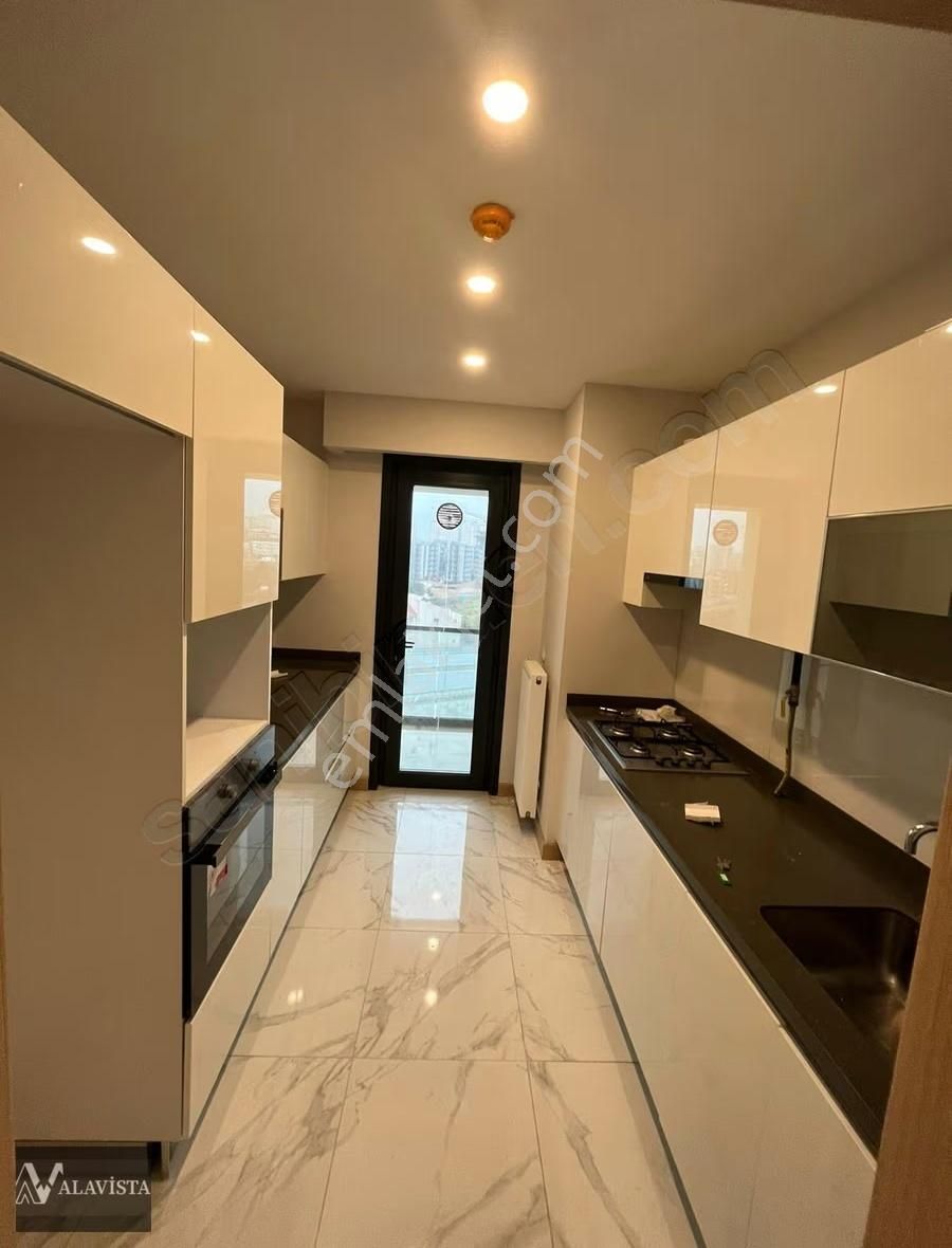 Başakşehir 3.istanbul Moda Evleri 2+1 Boş Satılık Daire