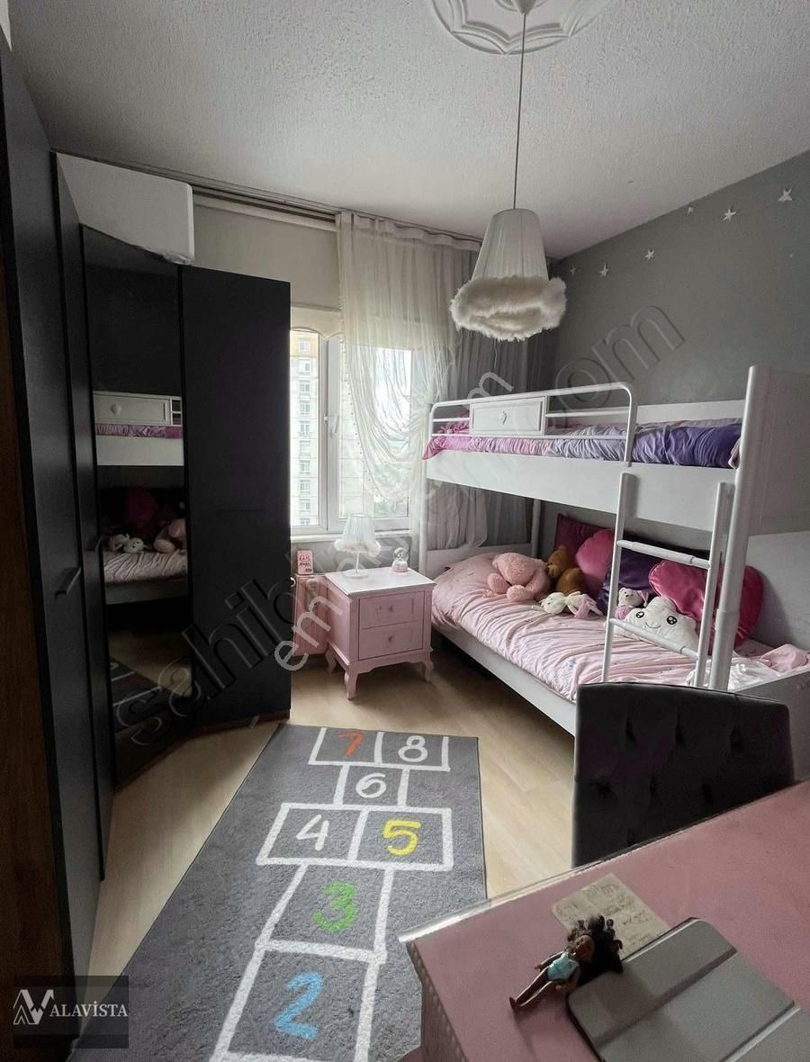 Kayaşehir 3.bölge Sedef Sitesi 3+1 120 M2 Satılık Daire - Görsel 2