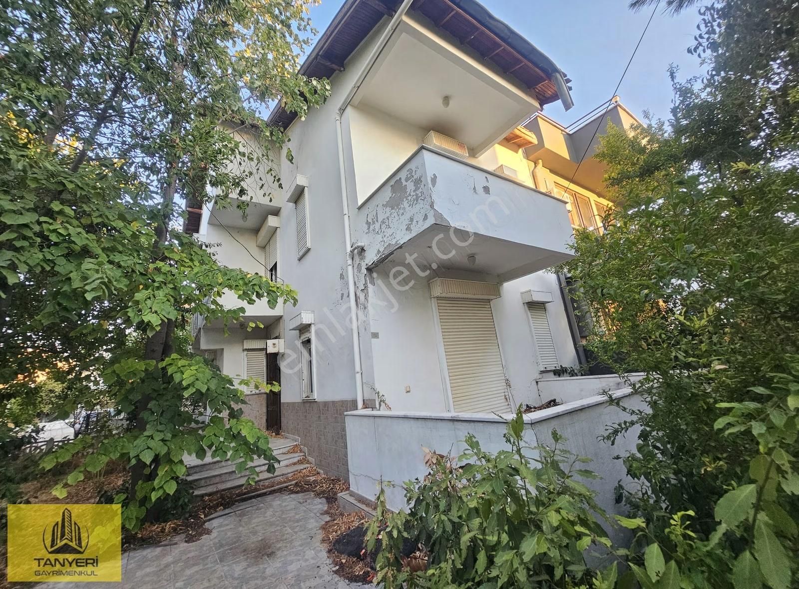 Dardanosta Satılık Yanyana İki Arsa Ve Tadilat Gereken Villa - Görsel 6