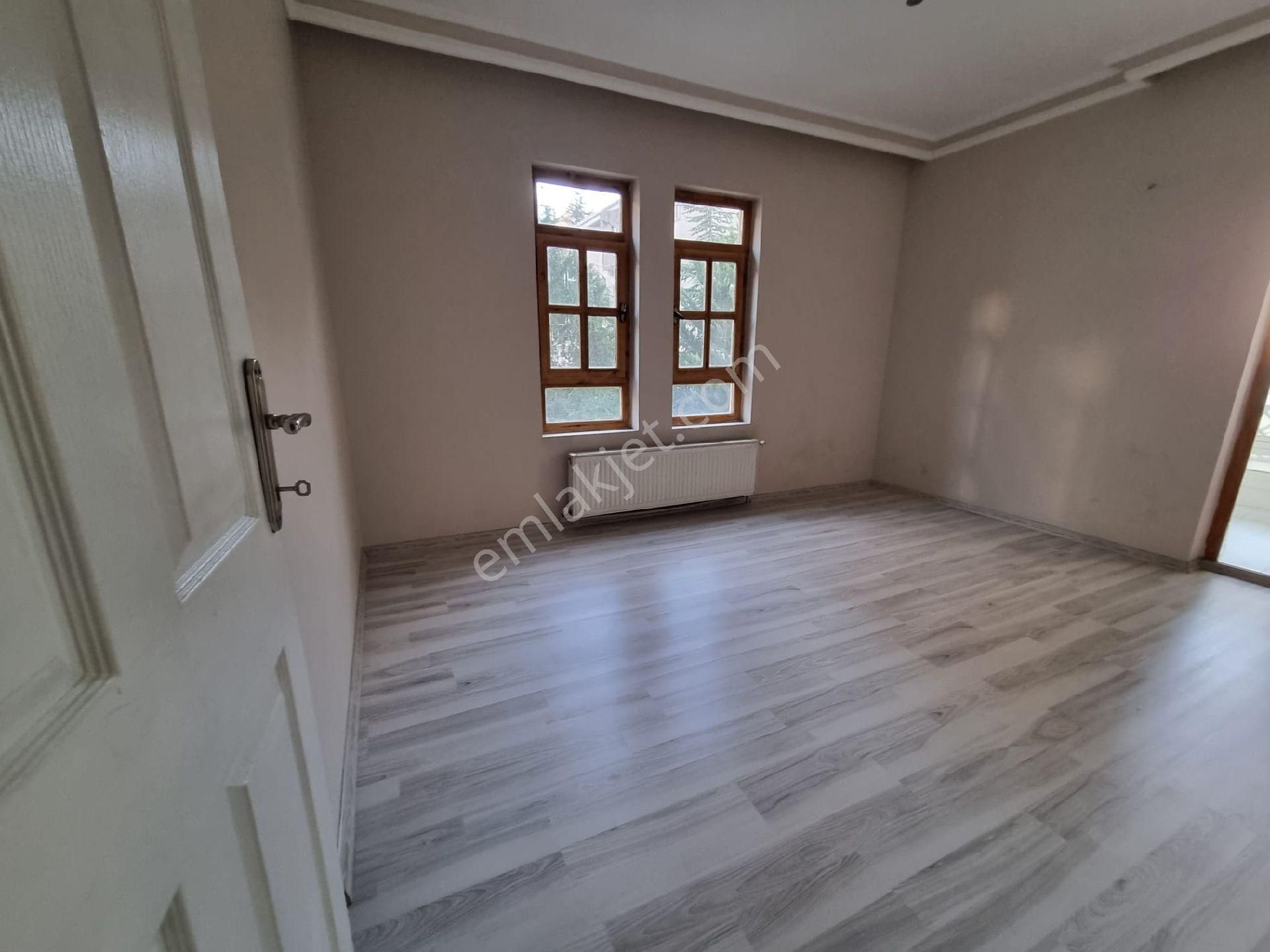 Antares Avm & Şehir Hastanesi'nin Yanıbaşında 3+1 Arakat Kombili Yapılı 2-balkonlu - Görsel 21