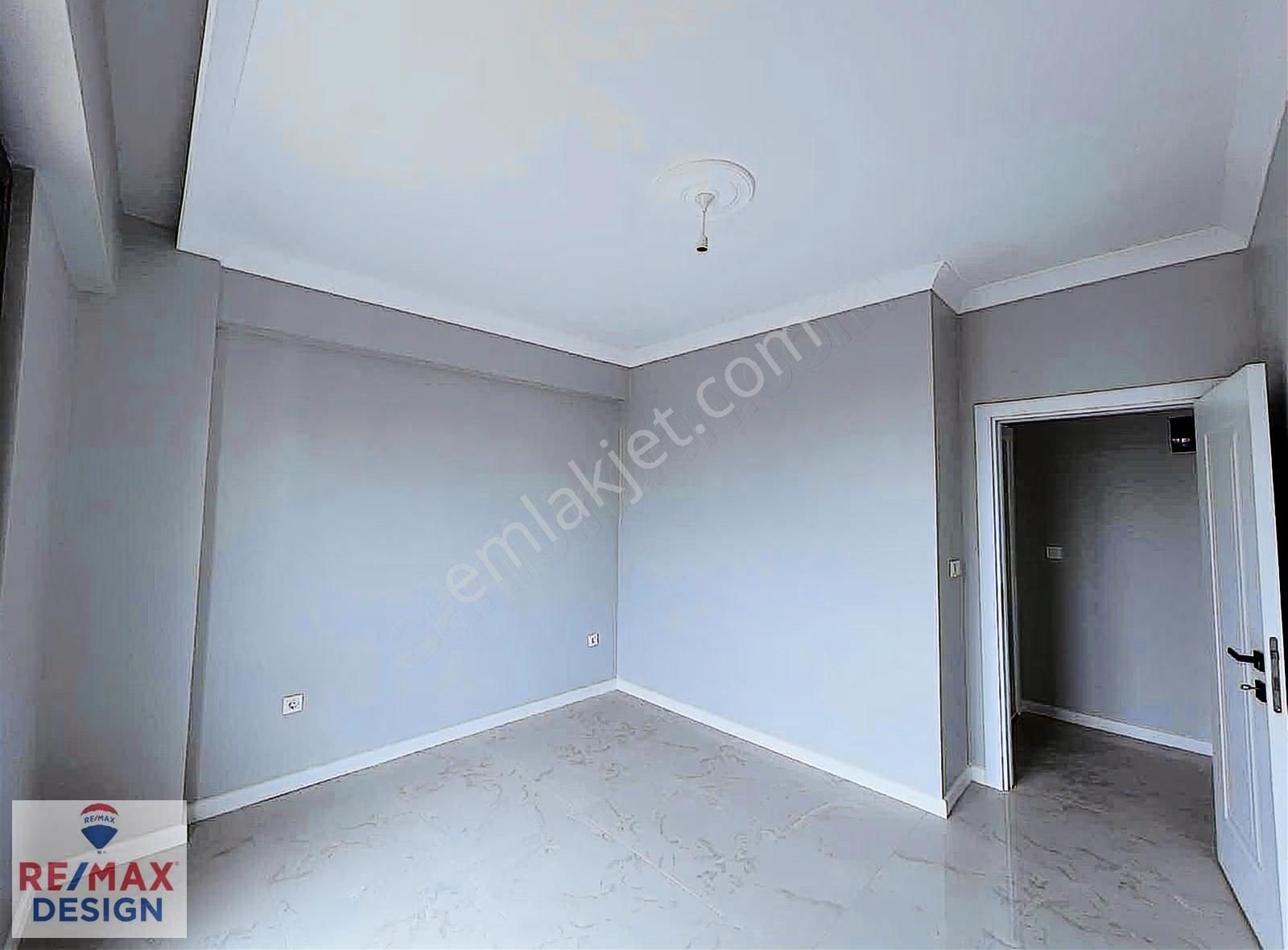 Remax Desıgn Serdıvan Yazlıkta Sıfır 2+1 Kiralık Daire - Görsel 3