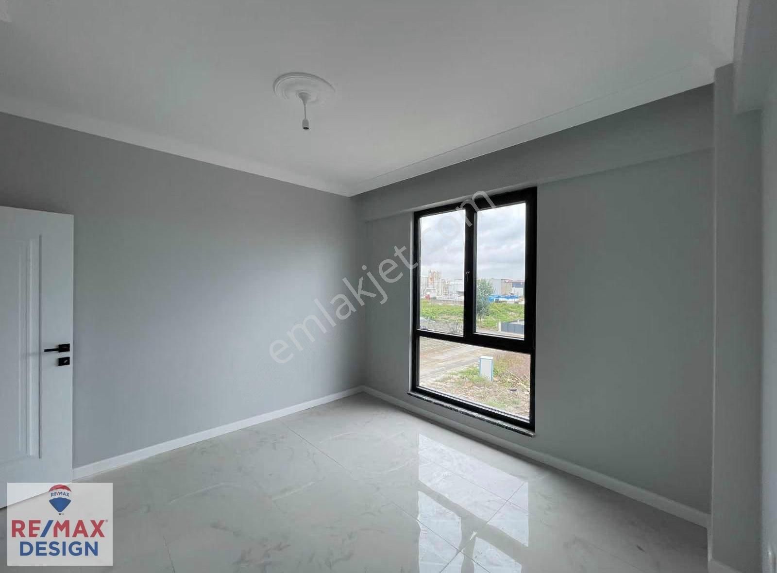 Remax Desıgn Serdıvan Yazlıkta Sıfır 2+1 Kiralık Daire - Görsel 4