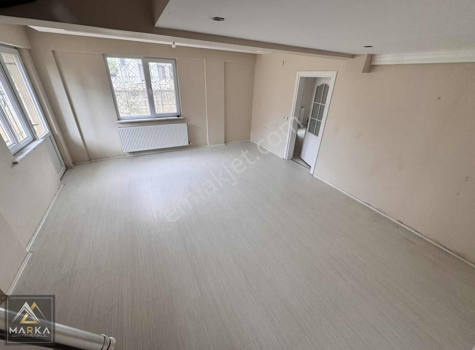 Marka'dan Zafertepe'de Satılık 2+1 Bahçe Dubleks Satılık Daire