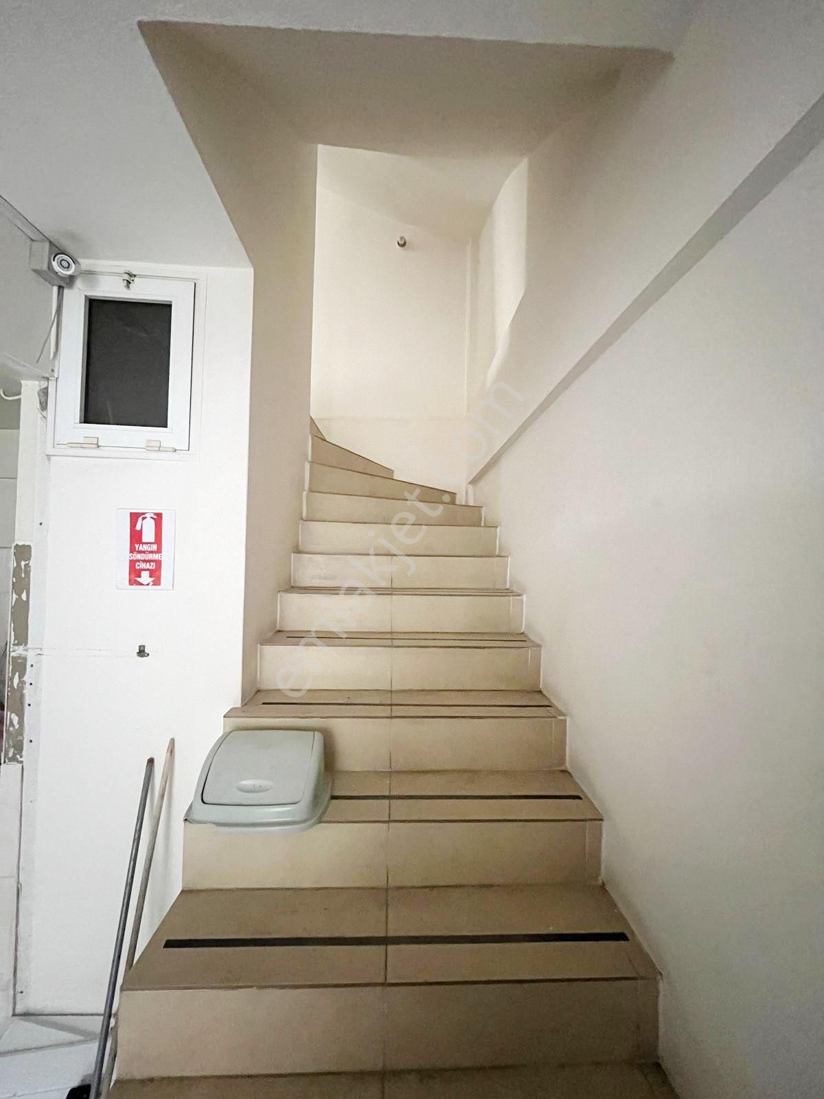 Bornova Atatürk Mahallesinde 4 Katlı İş Yeri - Görsel 6