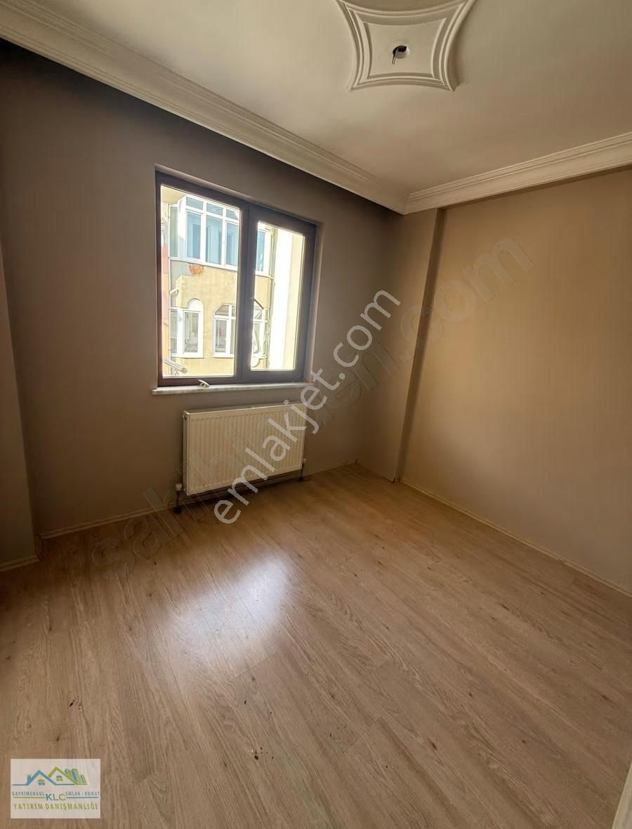 Paşaalanı Mah. Mervegül Pastanesi Yakını 3+1 110 M² Daire - Görsel 13