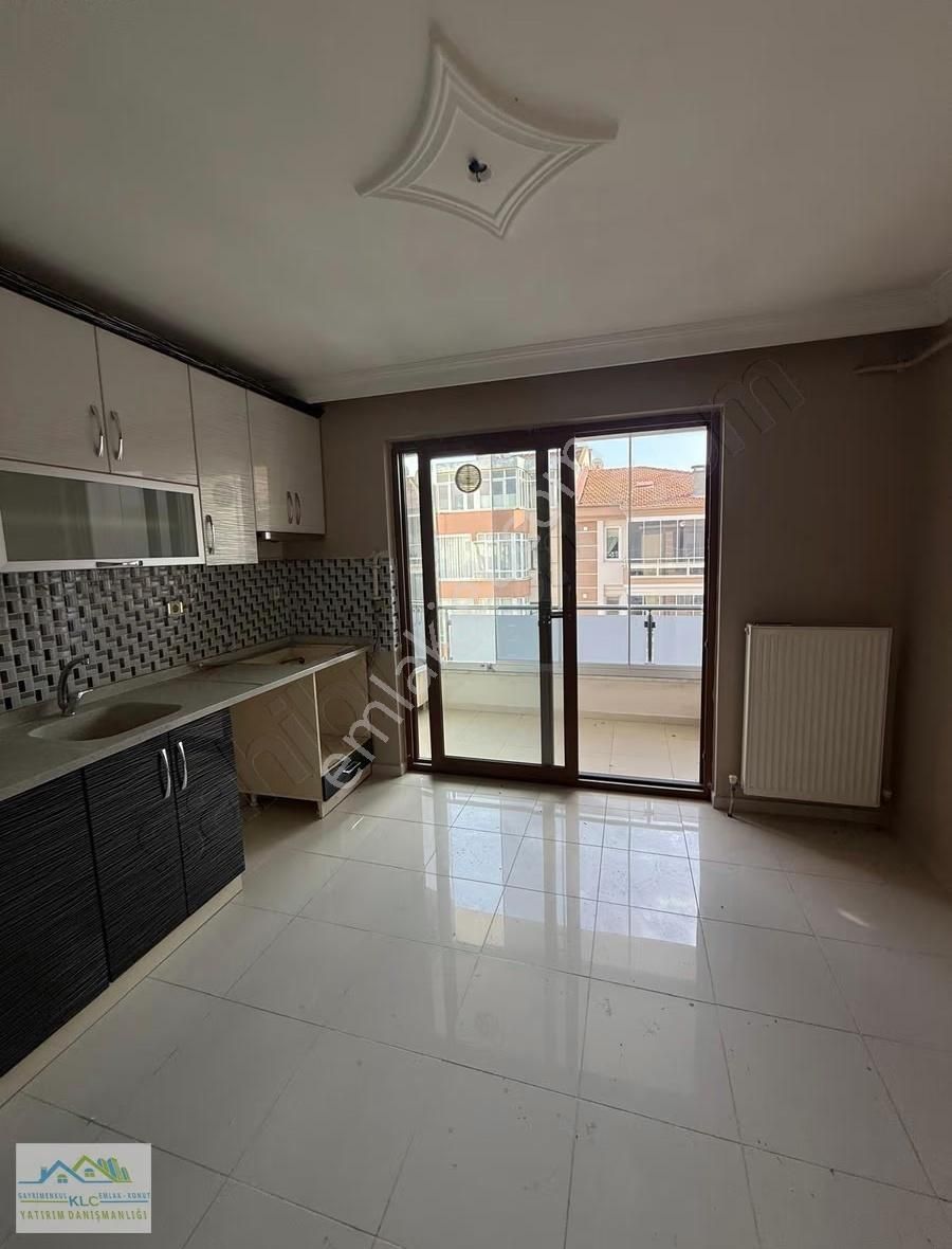 Paşaalanı Mah. Mervegül Pastanesi Yakını 3+1 110 M² Daire - Görsel 14