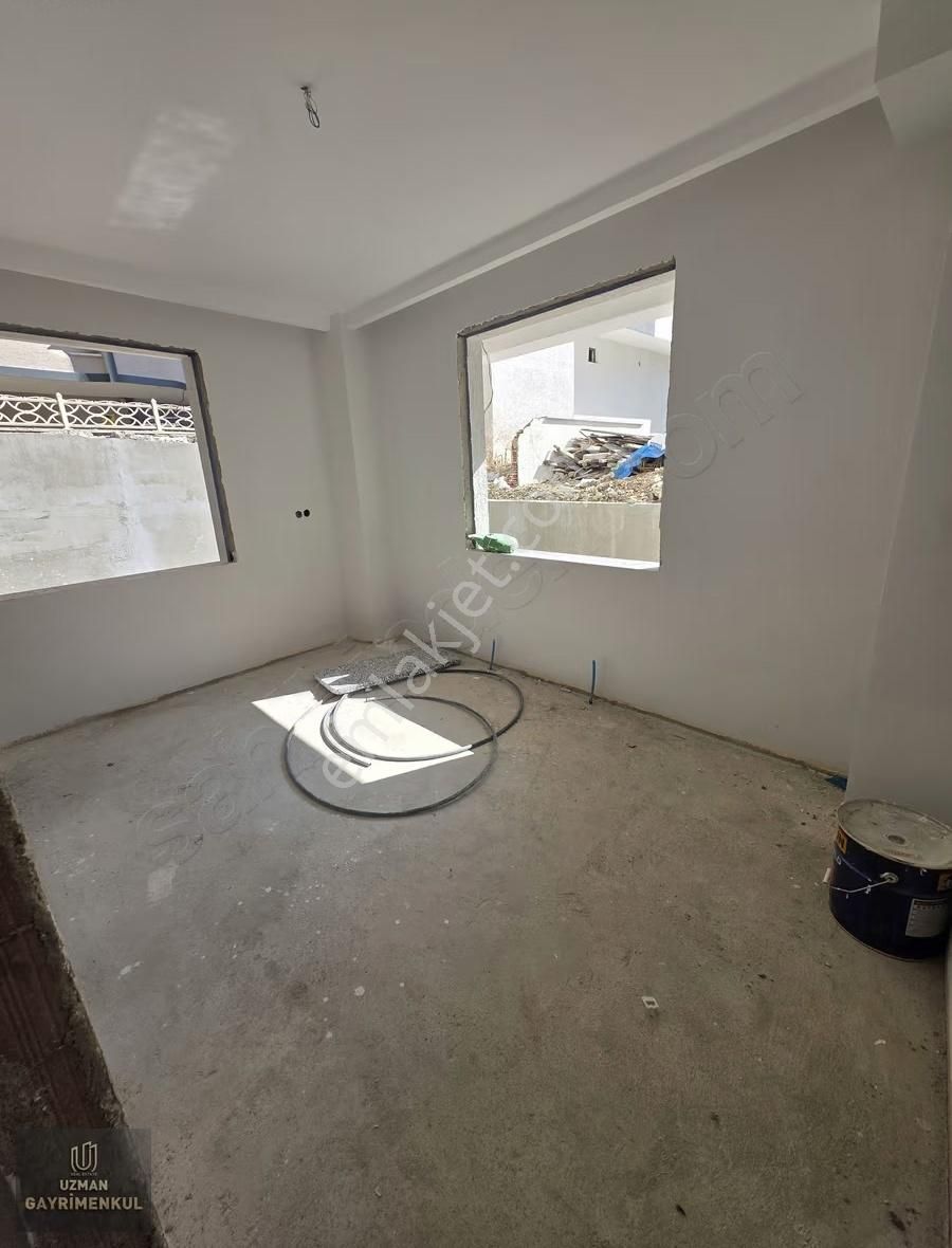 Avcılar Merkez Mh. Sıfır Bina Güney Cephe 1+1 Daire