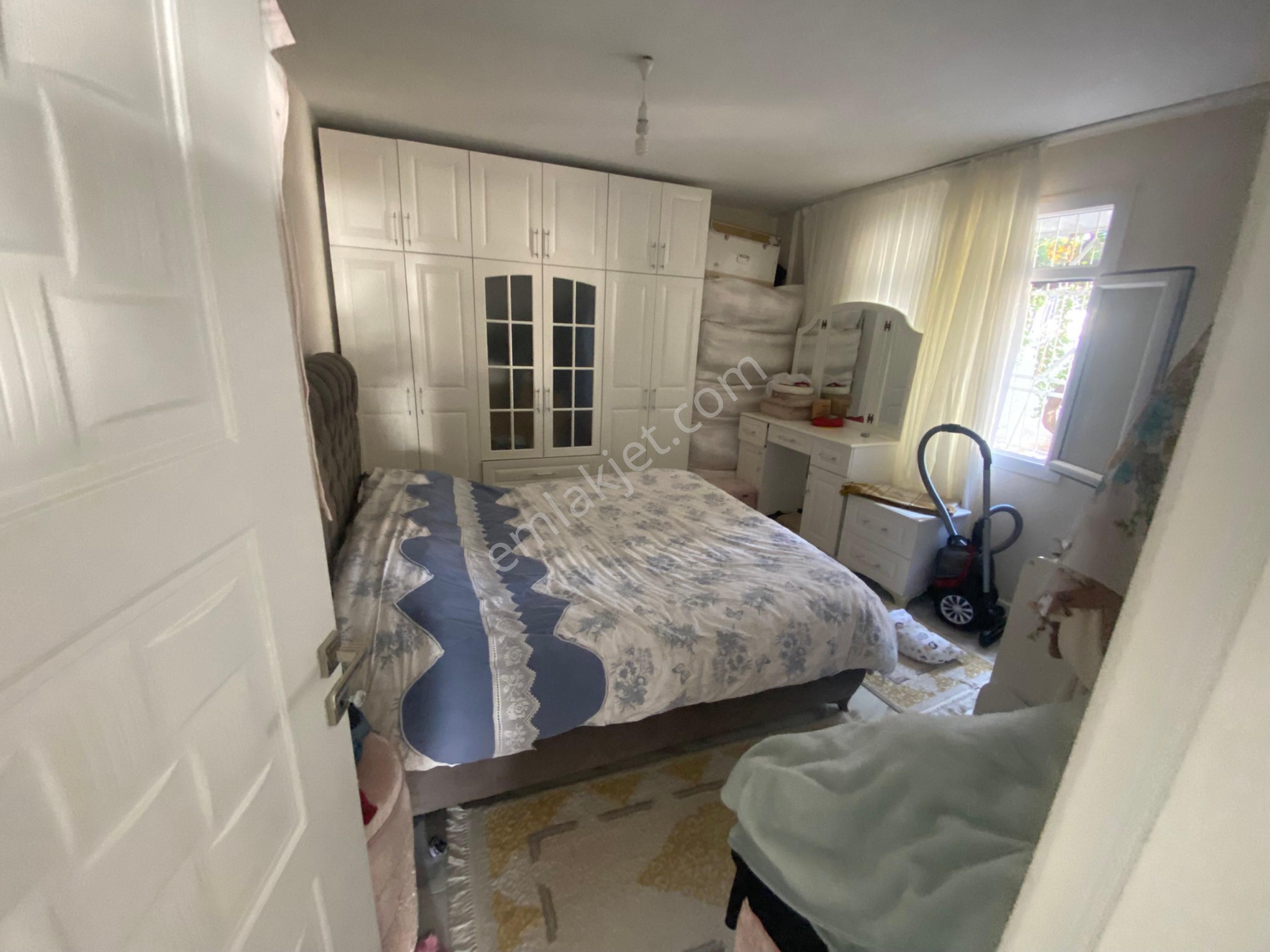 Mutlu Madamada 334 M2 Arsa İçerisnde 100m2 Kare Tek Katlı Müstakil Ev - Görsel 12