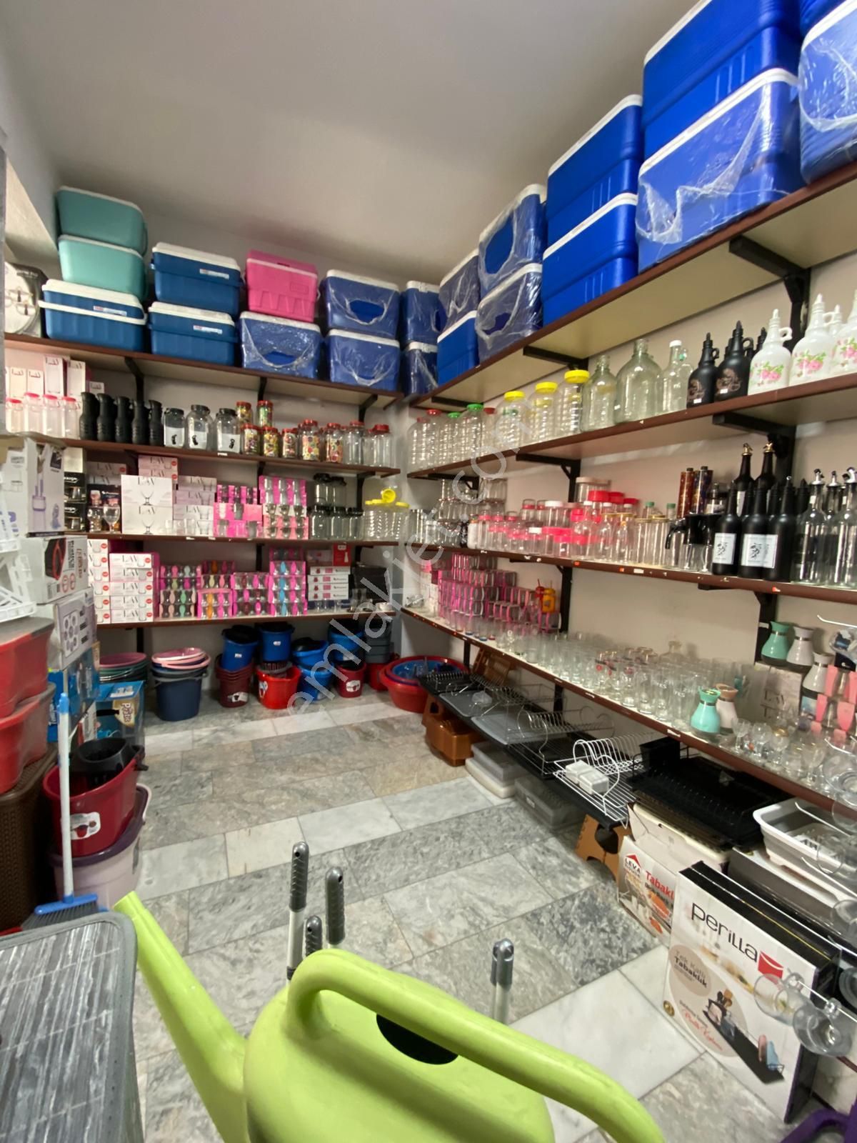 Merkezde Pazar Yerine Yakın Devren Kiralık Zücaciye Mağazası - Görsel 16