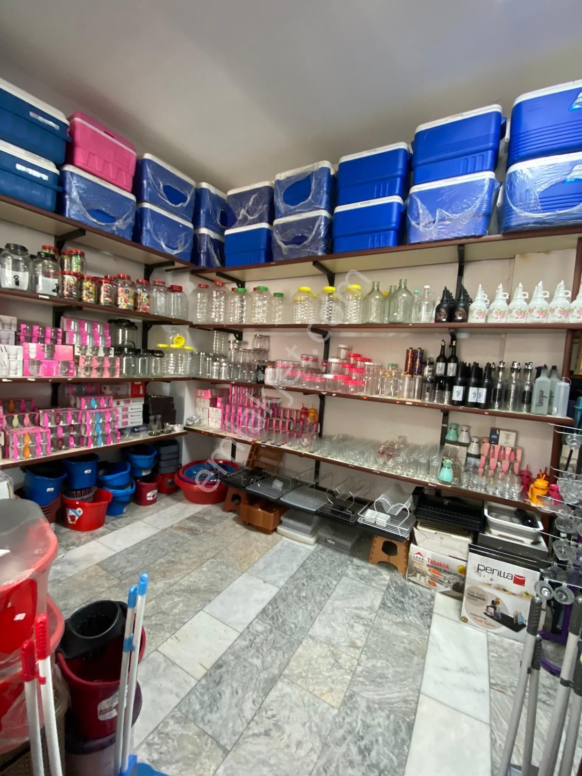 Merkezde Pazar Yerine Yakın Devren Kiralık Zücaciye Mağazası - Görsel 10
