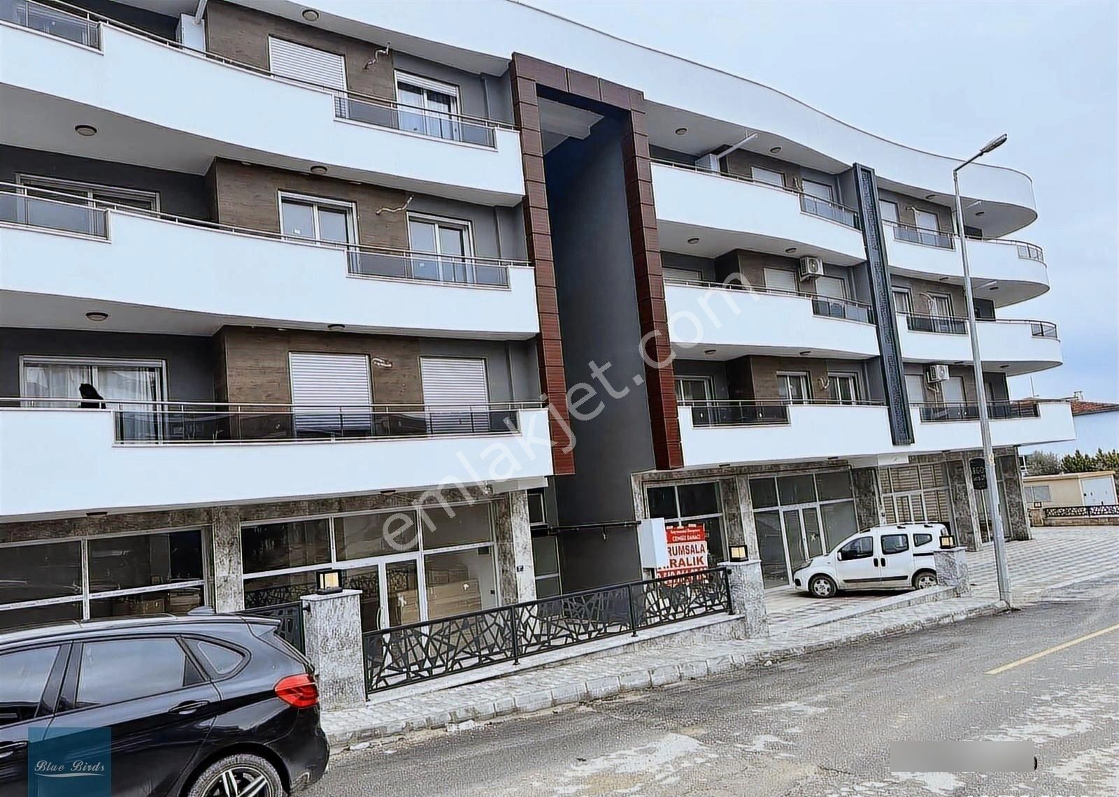 Sıfır Yerden Isıtmalı Satılık Daire