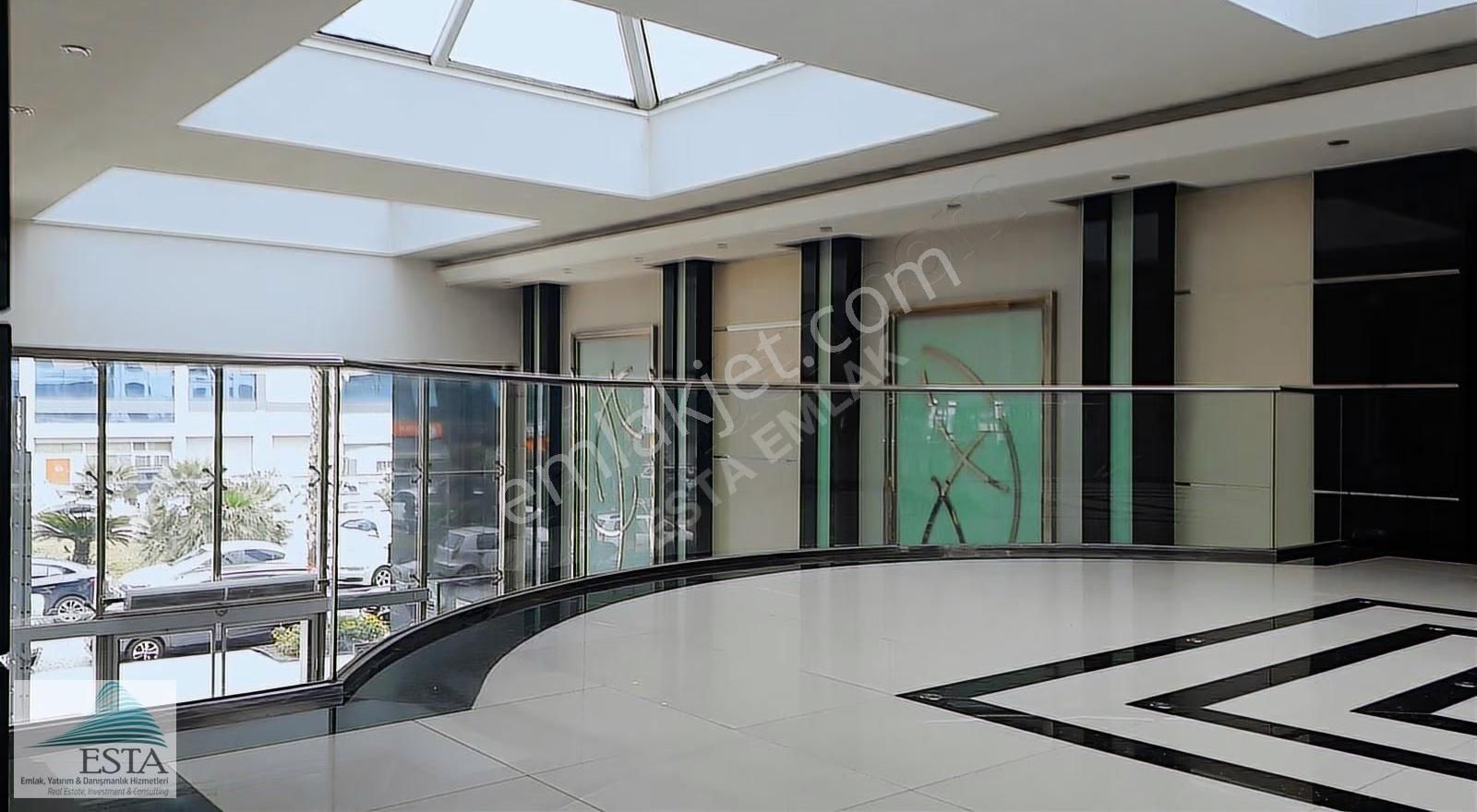 İtfaiye Onaylı Plazada Kiralık 3+1 134m2 Ofis Otoparklı - Görsel 27