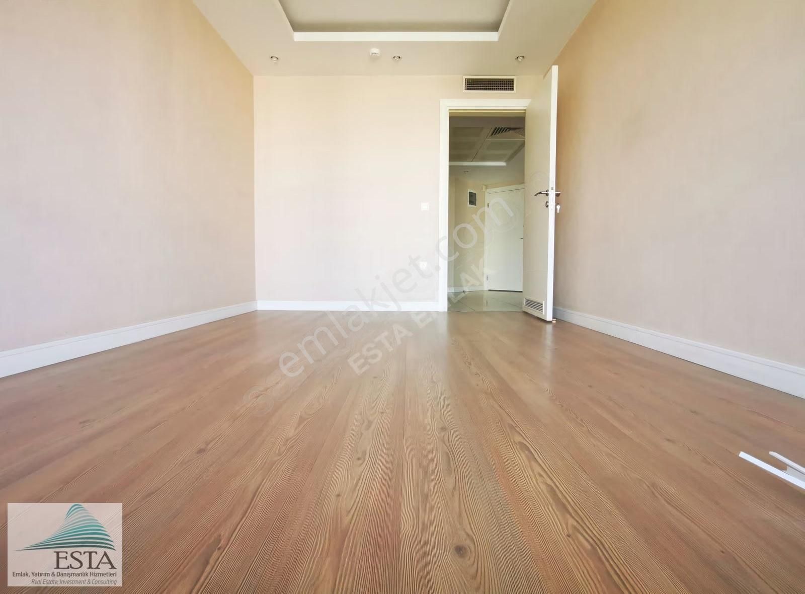 İtfaiye Onaylı Plazada Kiralık 3+1 134m2 Ofis Otoparklı - Görsel 10