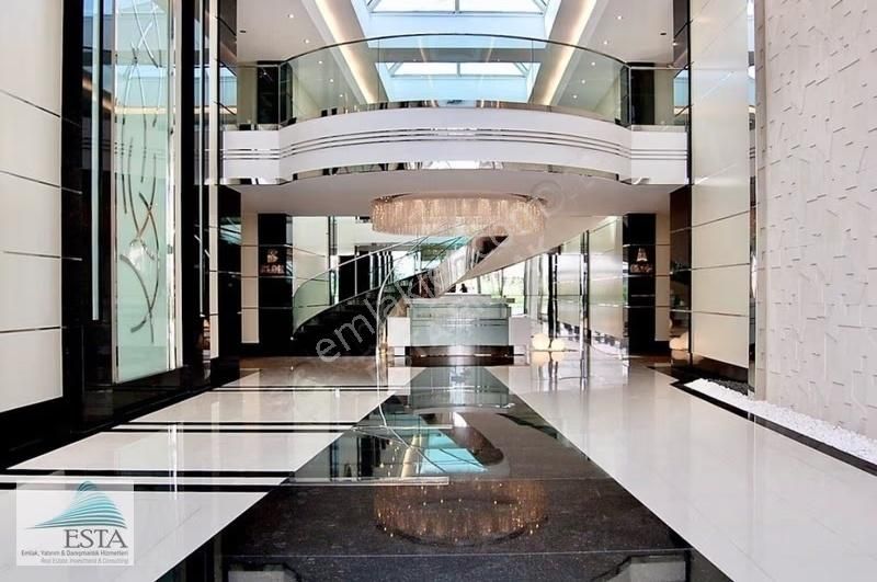 İtfaiye Onaylı Plazada Kiralık 3+1 134m2 Ofis Otoparklı - Görsel 5