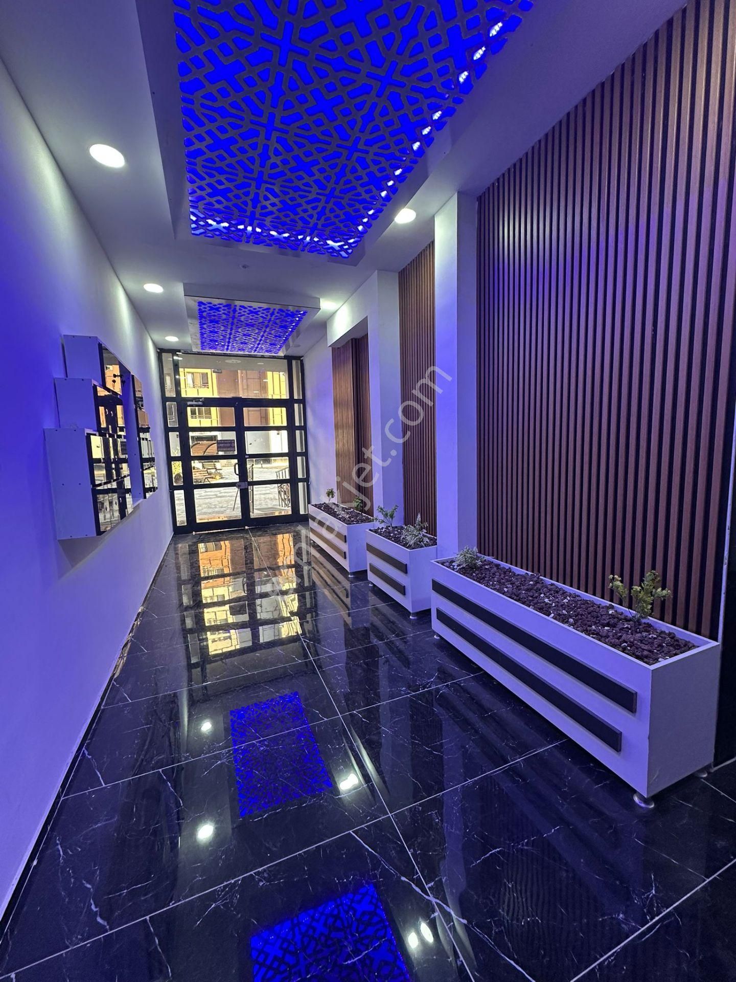 Şeker Mahallesi Hemdem Saray Sitesi Kapalı Otopaklı 4+1 Satılık Daire - Görsel 27