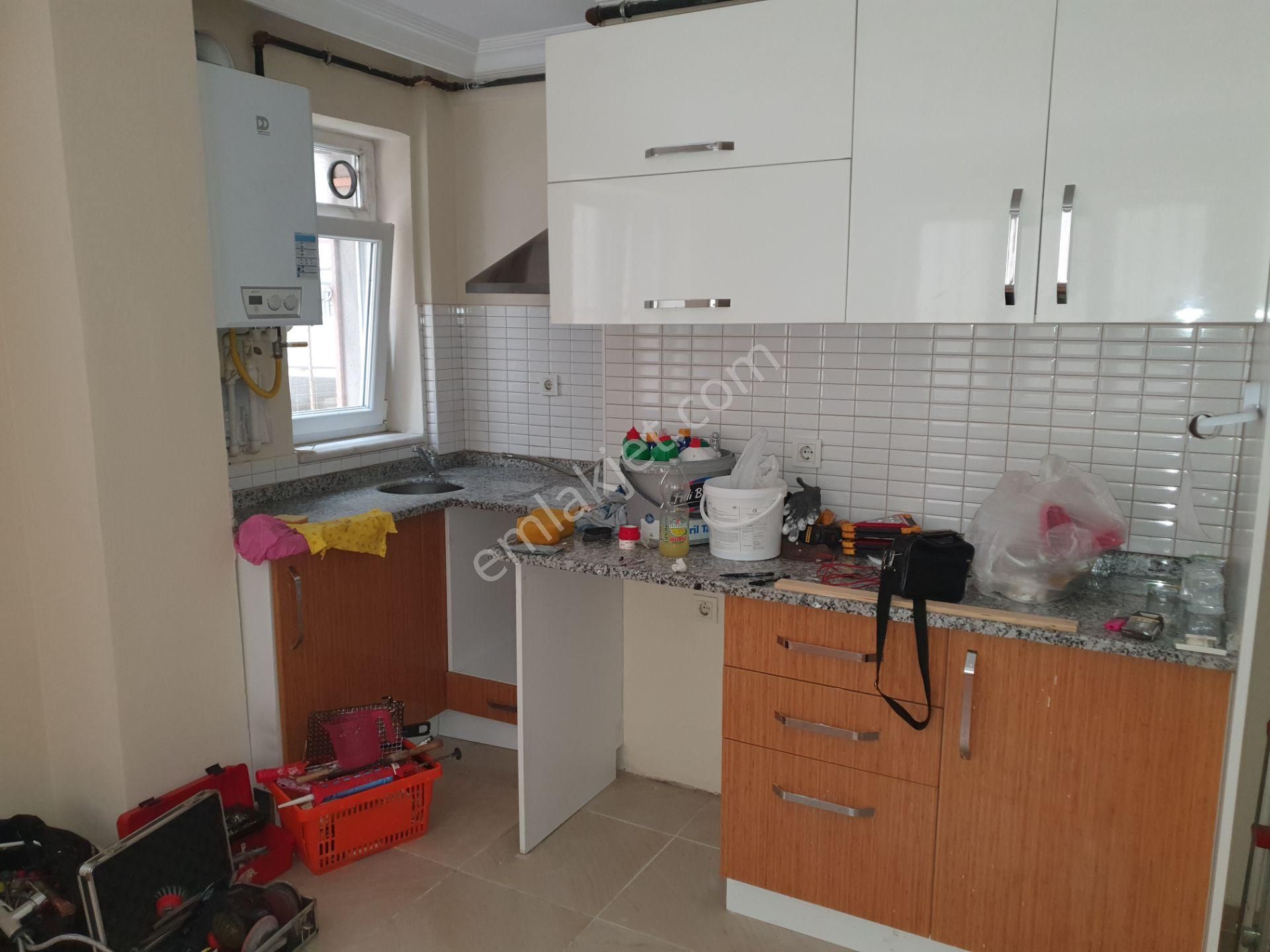 Ümraniye Esenevler Mahallesinde Kiralık 2+1 Daire - Görsel 5