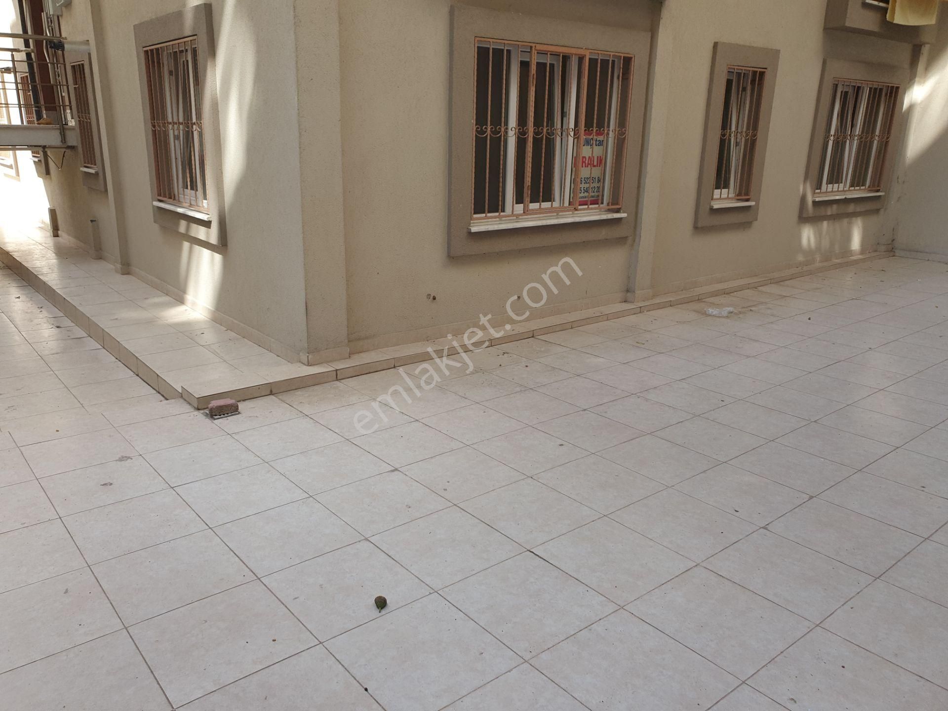 Ümraniye Esenevler Mahallesinde Kiralık 2+1 Daire - Görsel 31