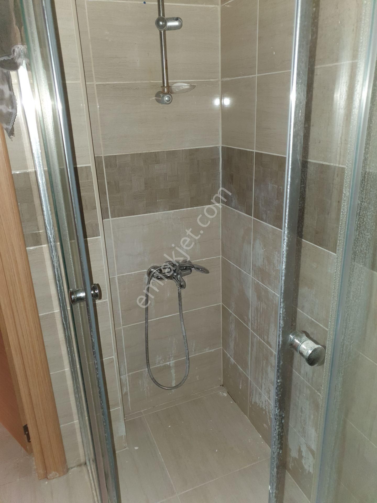 Ümraniye Esenevler Mahallesinde Kiralık 2+1 Daire - Görsel 15