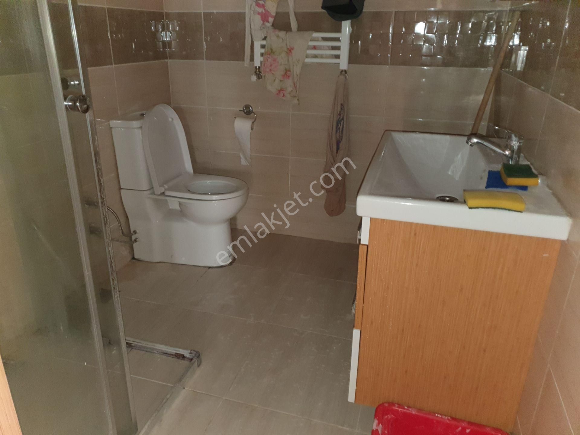 Ümraniye Esenevler Mahallesinde Kiralık 2+1 Daire - Görsel 13