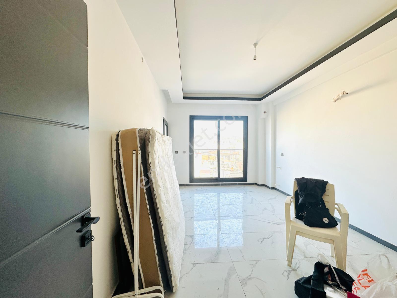 Çarşı İçinde Askerlik Şubesi Yakını Ferah Yeni 1+1daire Satılık - Görsel 12