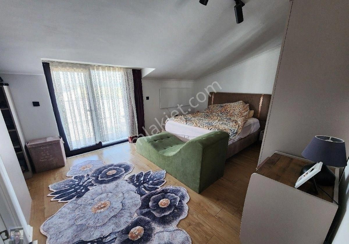 Ayvalik Sarimsakli Luks Sitede 3+1 Dubleks 3 Banyolu Firsat - Görsel 33