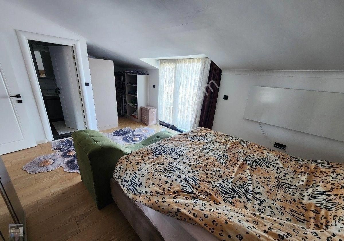 Ayvalik Sarimsakli Luks Sitede 3+1 Dubleks 3 Banyolu Firsat - Görsel 29