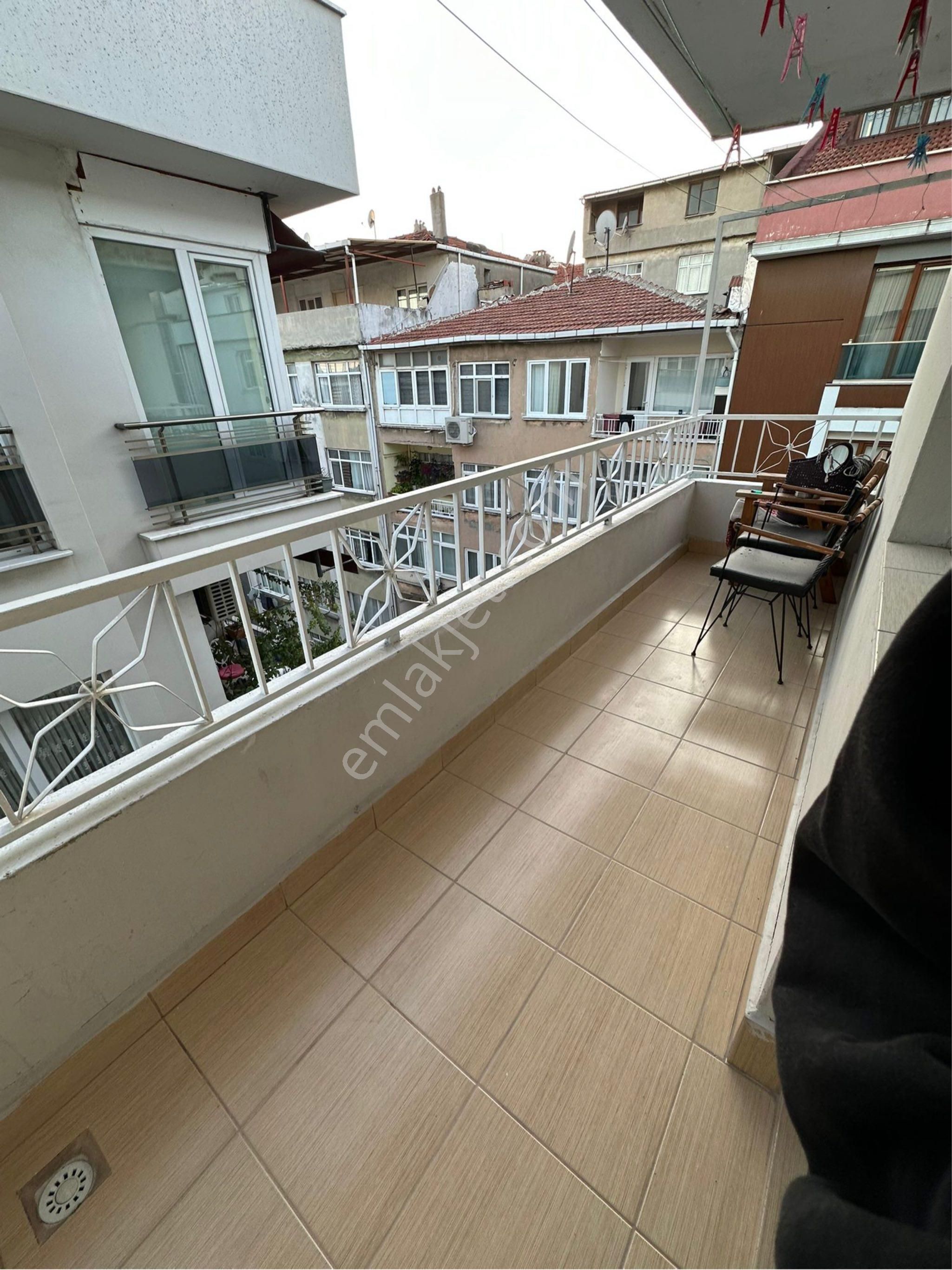 Sirinevler Merkezde Yatirimlik Daire - Görsel 9