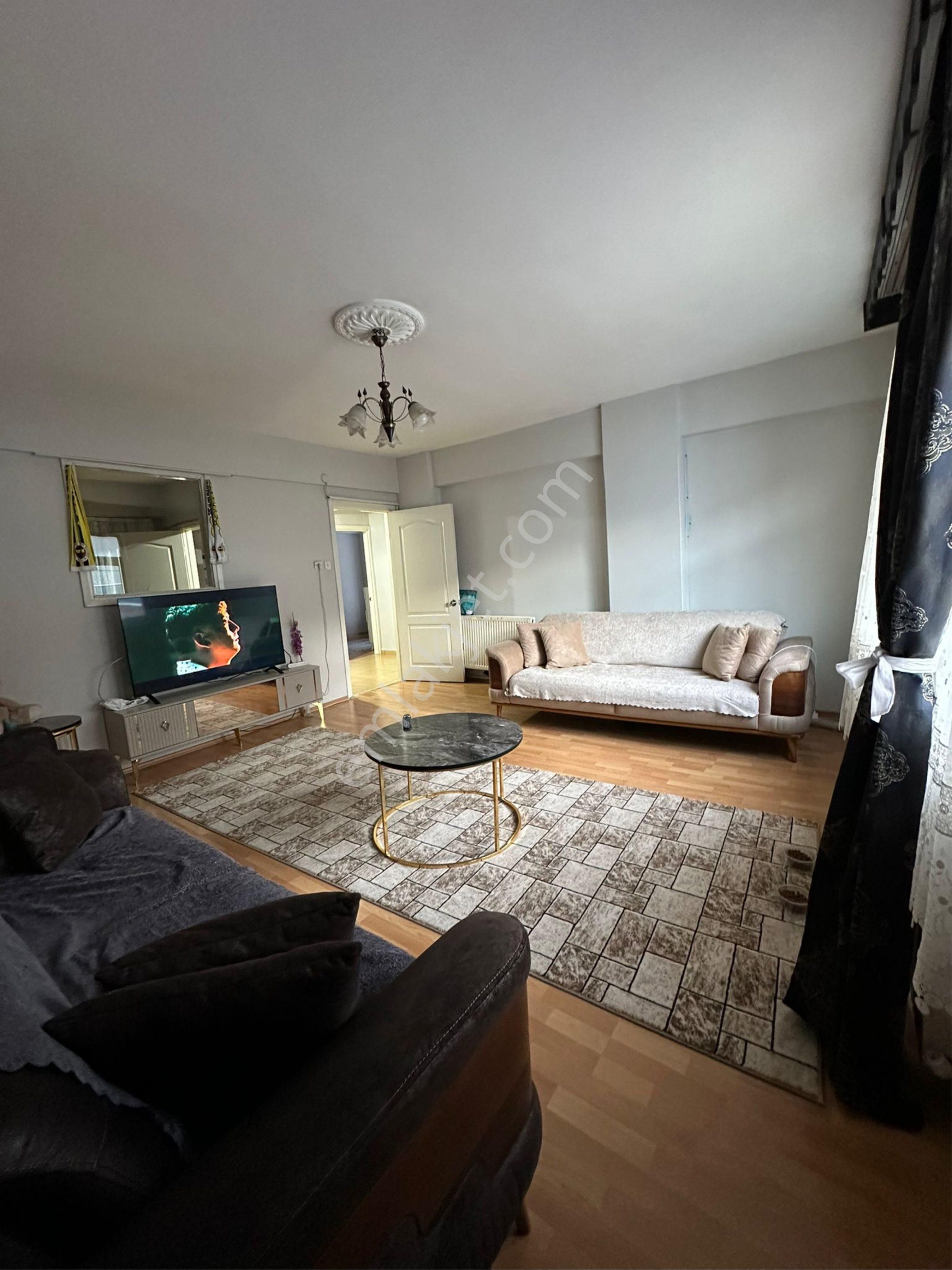 Sirinevler Merkezde Yatirimlik Daire - Görsel 2