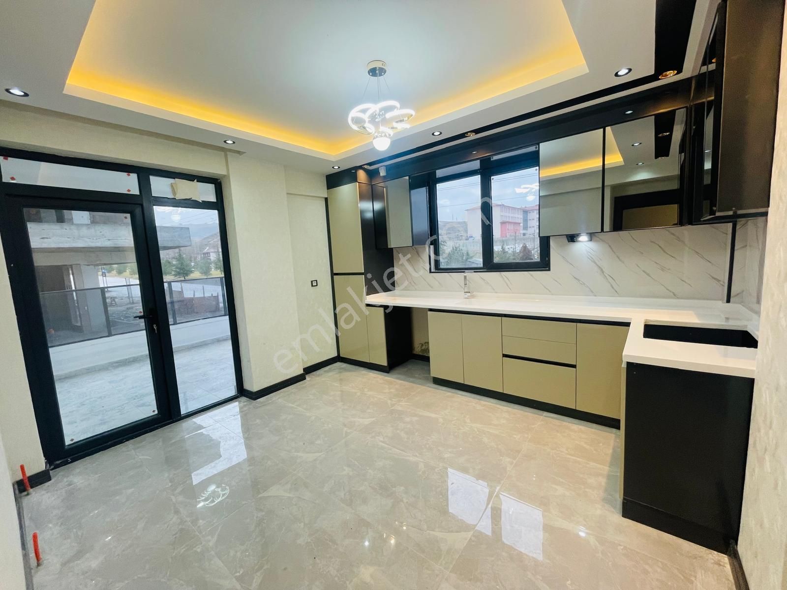 Baglum Hisar Da Park Manzaralı Full+full Yapılı Görülmeye Değer - Görsel 6