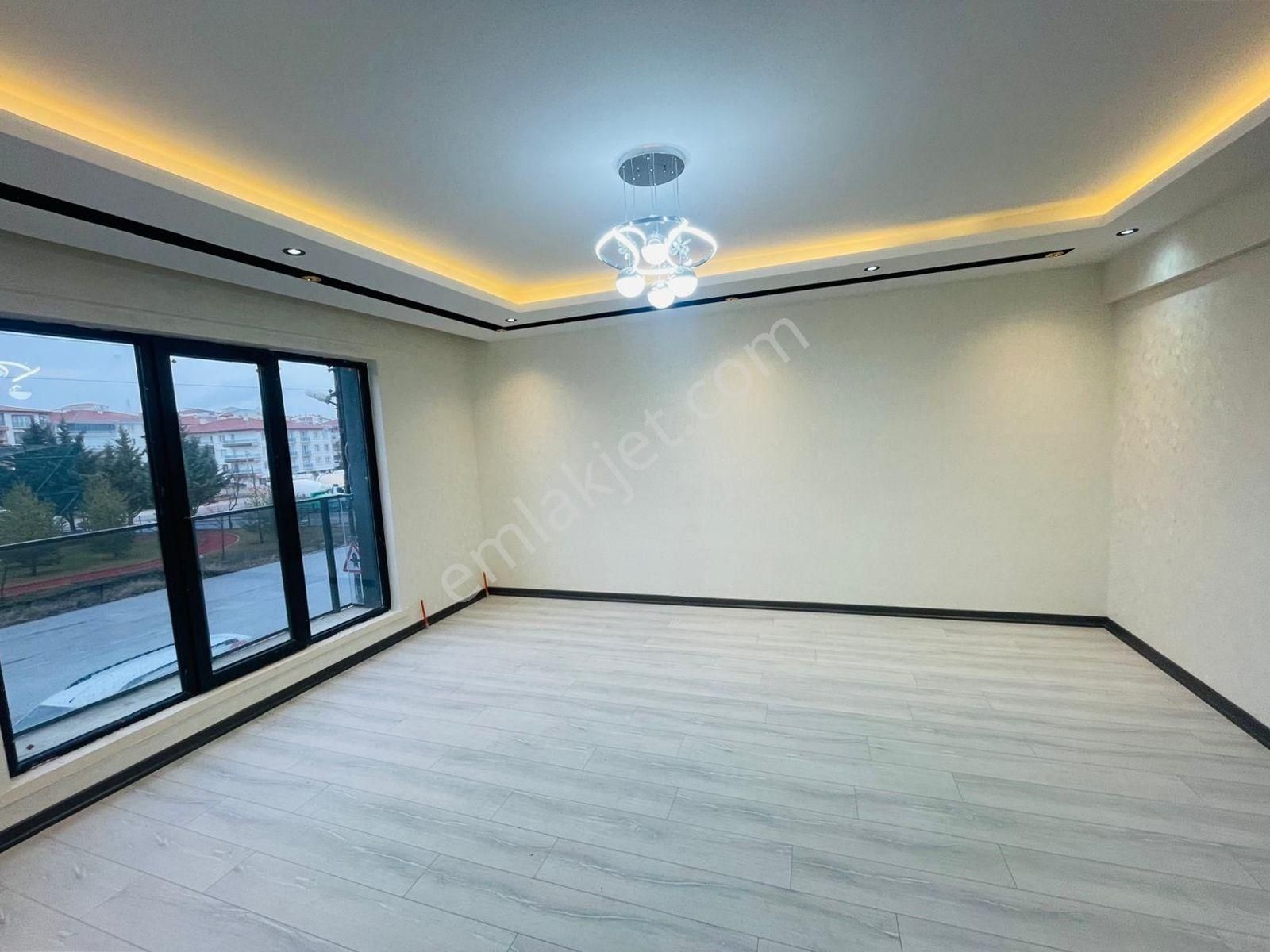 Baglum Hisar Da Park Manzaralı Full+full Yapılı Görülmeye Değer - Görsel 13