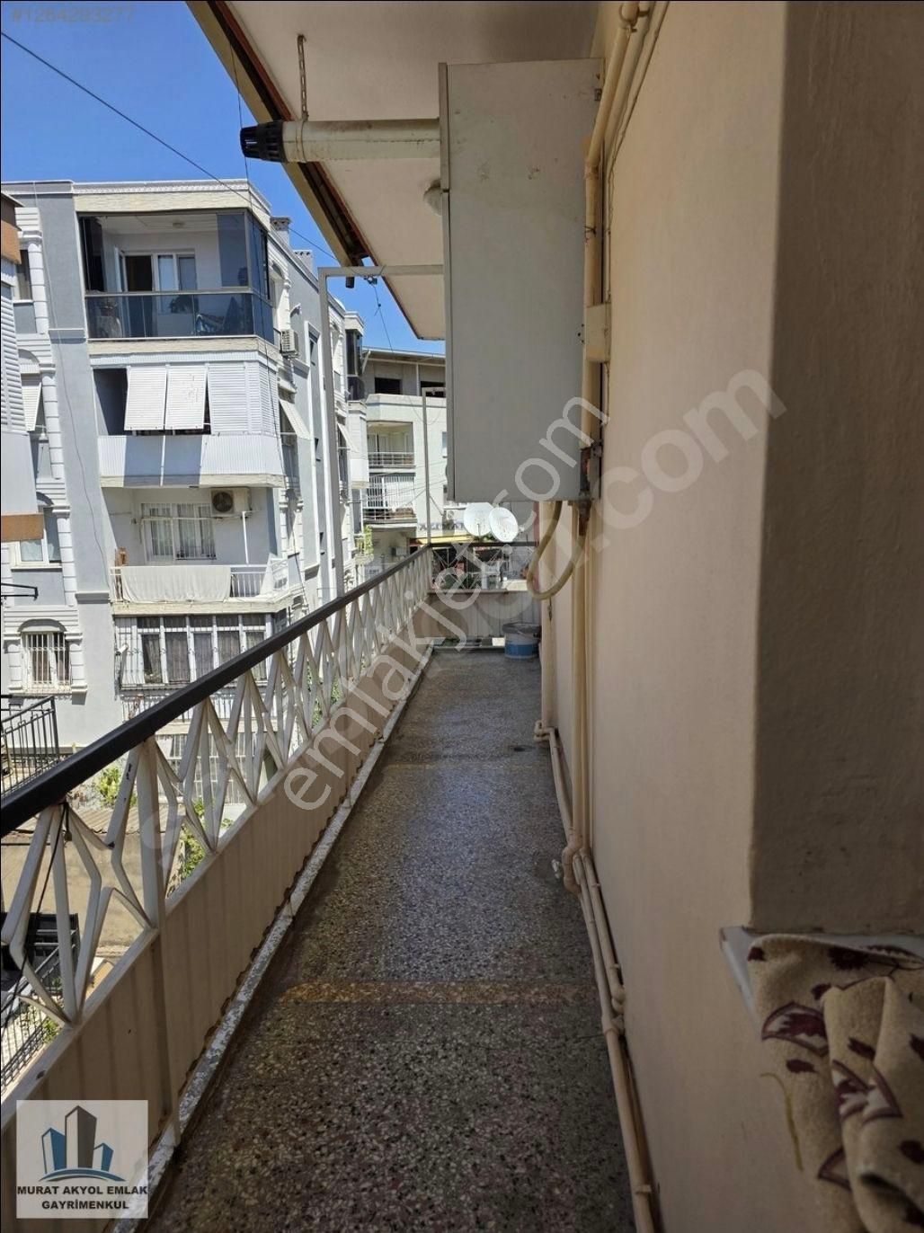 Buca Barış Mahallesinde//vergidairesi Yakını 4.kat Önü Açık Geniş Sokak'da 3+1//ebvynbanyolu/daire - Görsel 22