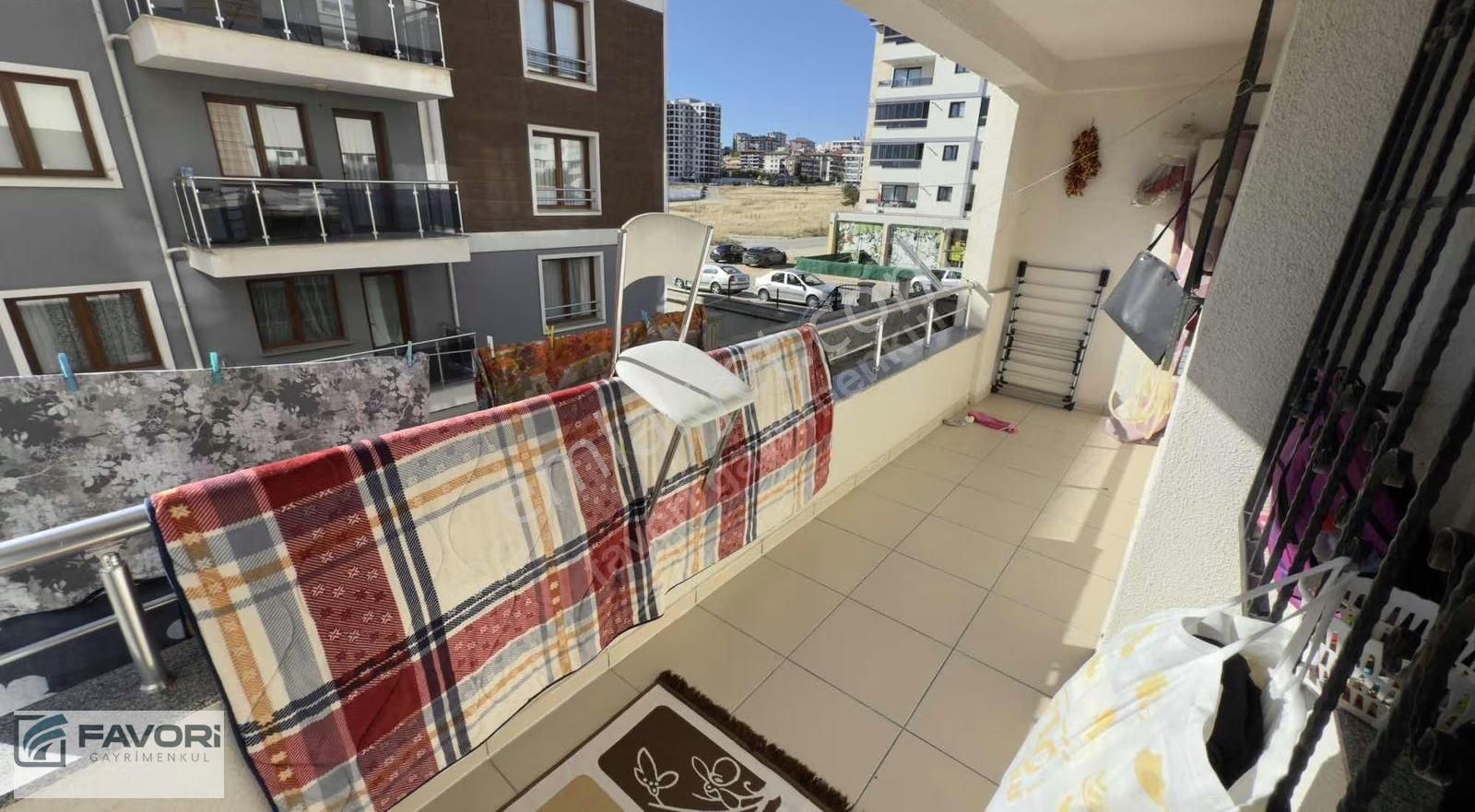 Favori'den Kemalöz'de Takva Cami Yakını 2+1 Tamamına Kredi Uygun - Görsel 14