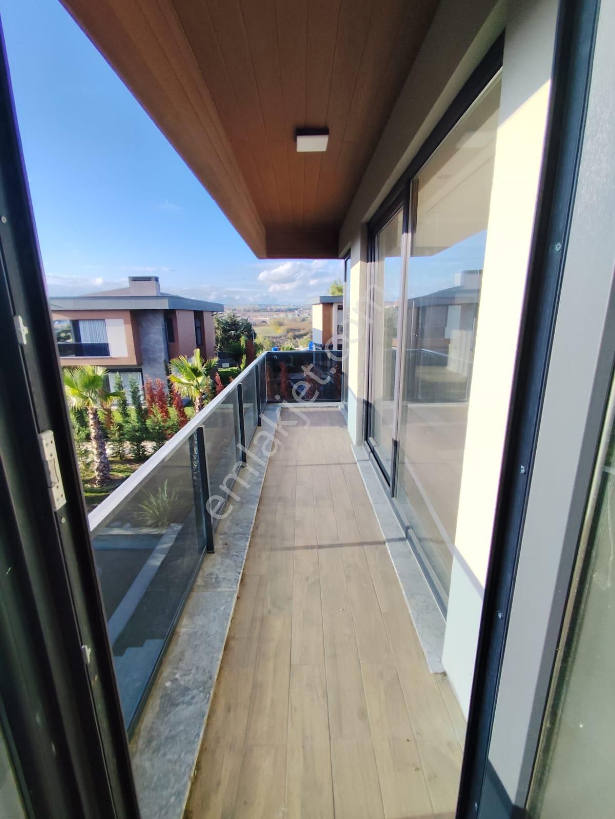 Silivri Ortaköyde Satılık Ultra Lüx Villa - Görsel 32