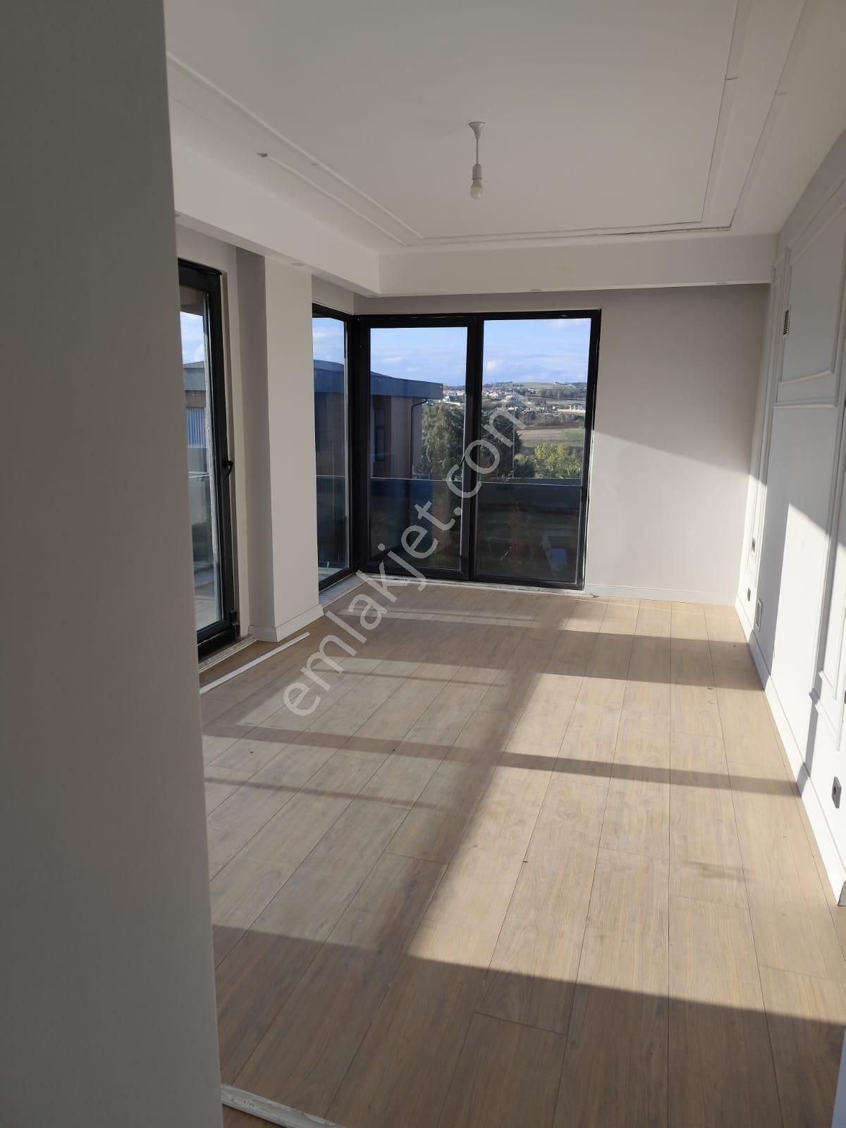 Silivri Ortaköyde Satılık Ultra Lüx Villa - Görsel 20