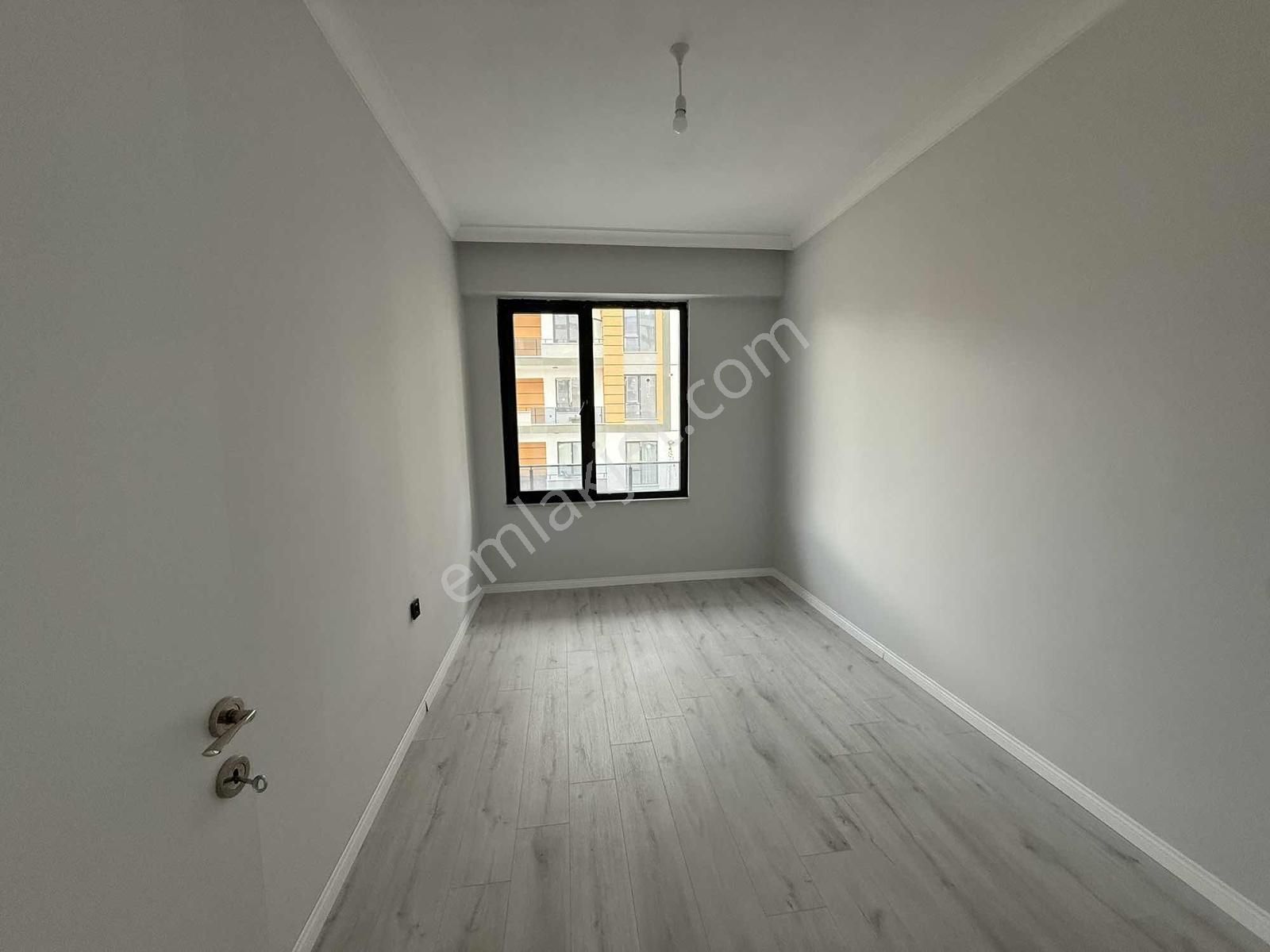 Sinan Emlaktan Havuzlu Sitede 165 M2 Ara Kat Daire - Görsel 10