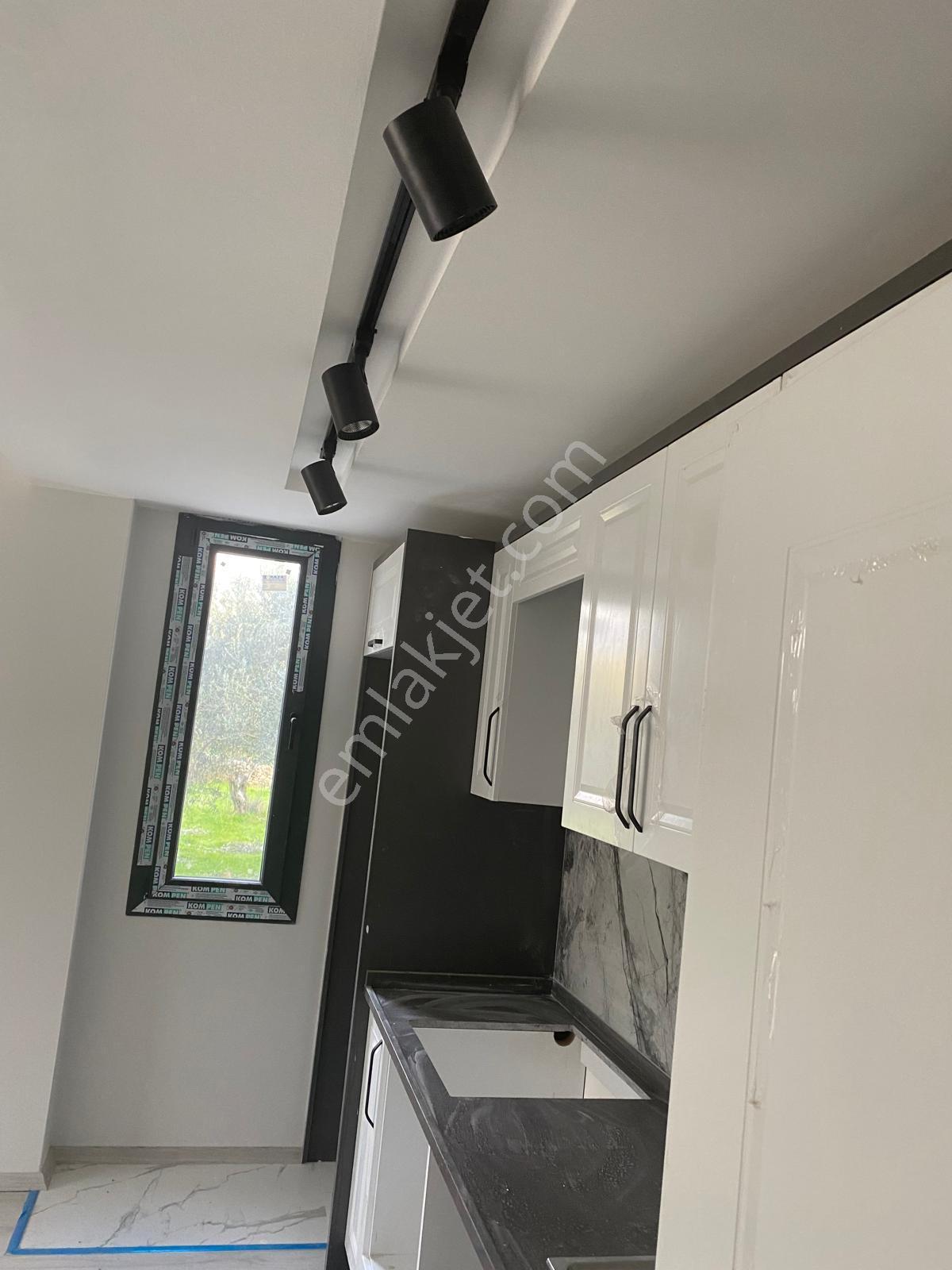 Edremit Zeytinli’de Denize Yakın 2+1 Açık Mutfak 100 M² Yerden Isıtmalı Satılık Daire - Görsel 3