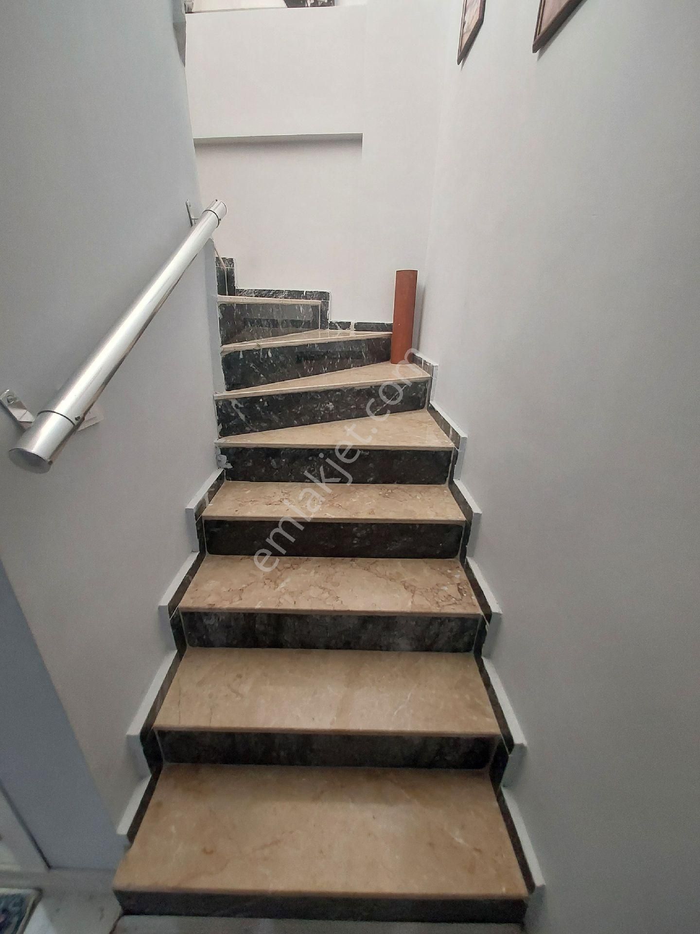 Doğru Gayrimenkuldendumlupınar Mahallesinde 3+1 Dubleks Yeni Daire - Görsel 12