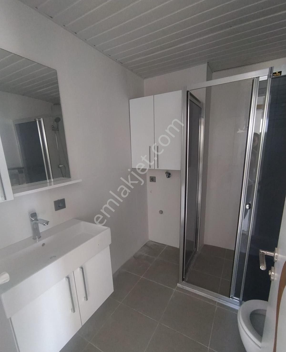 Birlik Gayrimenkul Den Gültepe De 3+1 Cep Mufaklı Yüzme Havuzlu Site İçerisinde Fırsat Daire - Görsel 12