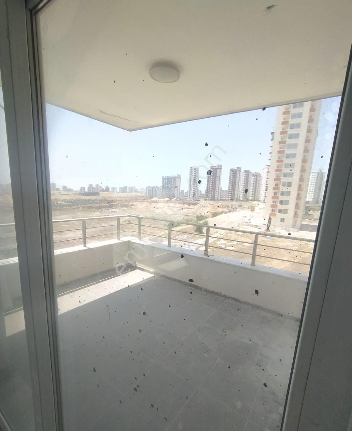 Birlik Gayrimenkul Den Gültepe De 3+1 Cep Mufaklı Yüzme Havuzlu Site İçerisinde Fırsat Daire - Görsel 14